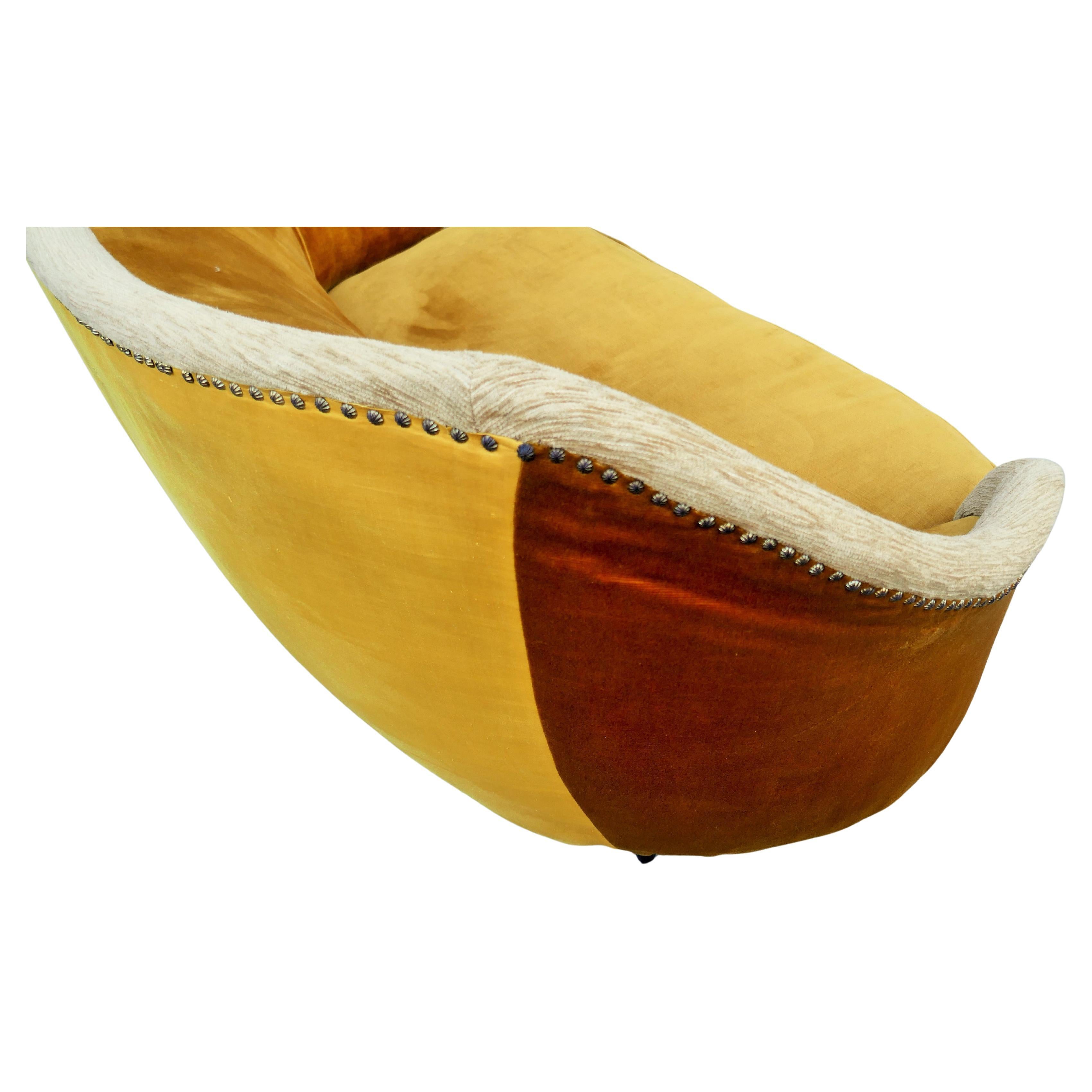 Canapé dans le style de Gio Ponti, Cesare Lacca, Guglielmo Veronesi. en vente 4