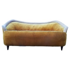 Sofa in the style of Gio Ponti, Cesare Lacca, Guglielmo Veronesi.