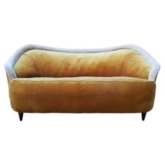 Canapé dans le style de Gio Ponti, Cesare Lacca, Guglielmo Veronesi.