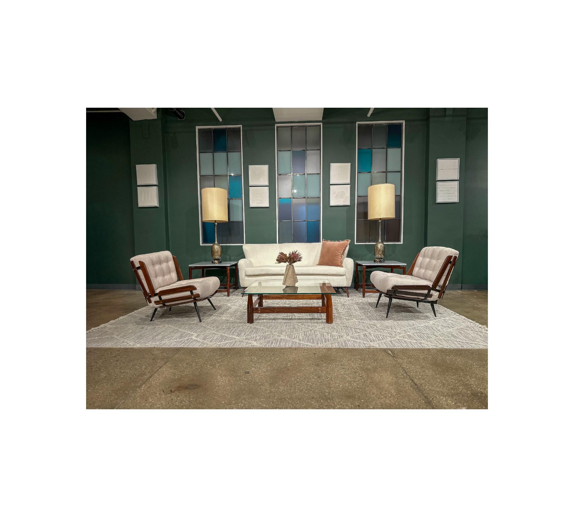 Sofa in White Boucle, Forma Brazil, 1960s - Lot 51 For Sale 12