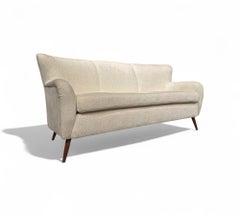 Divano in bouclé bianco, Forma Brazil, 1960 - Lotto 51