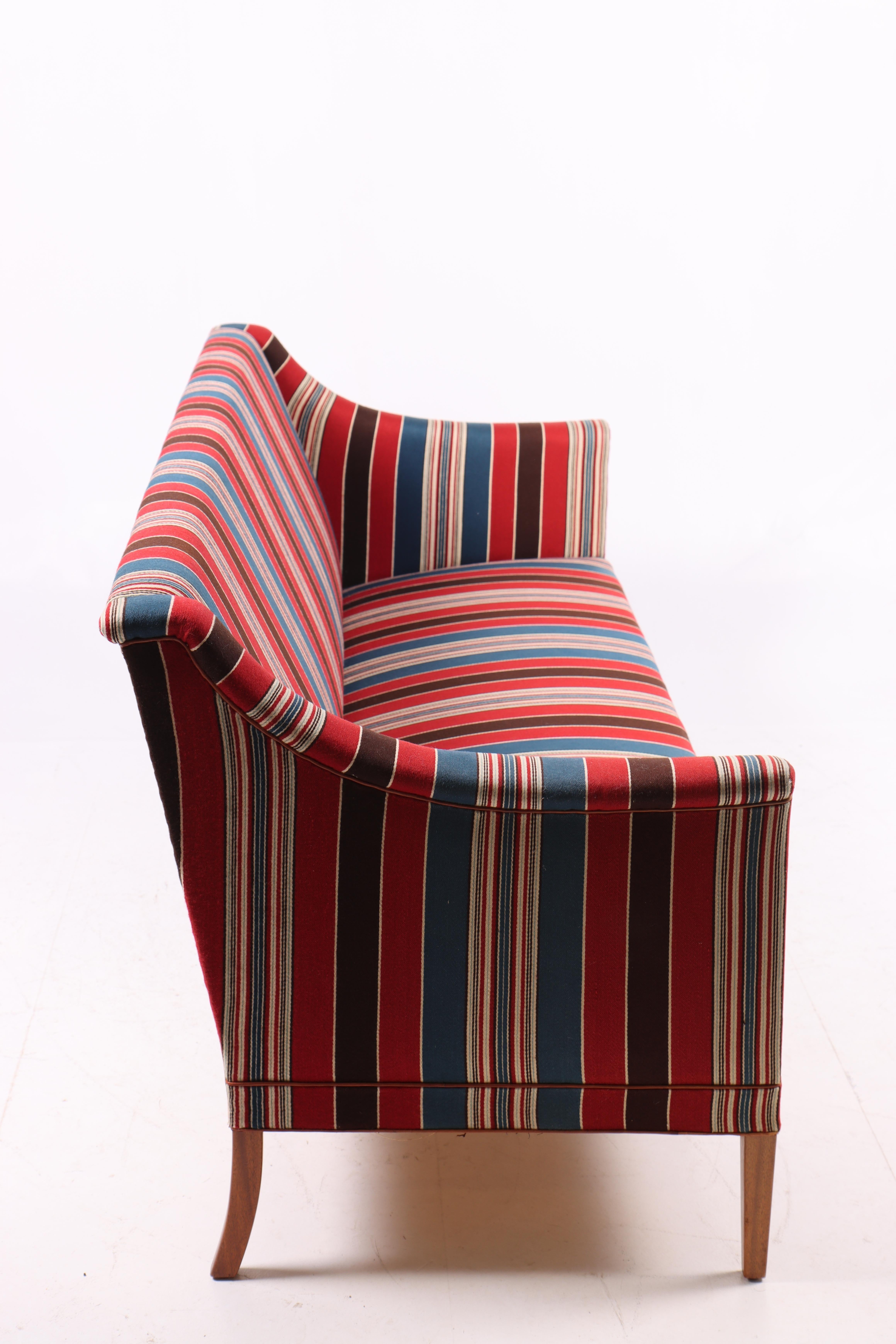 Sofa in Wool by Kaare Klint For Rud Rasmussen, 1950s For Sale 3
