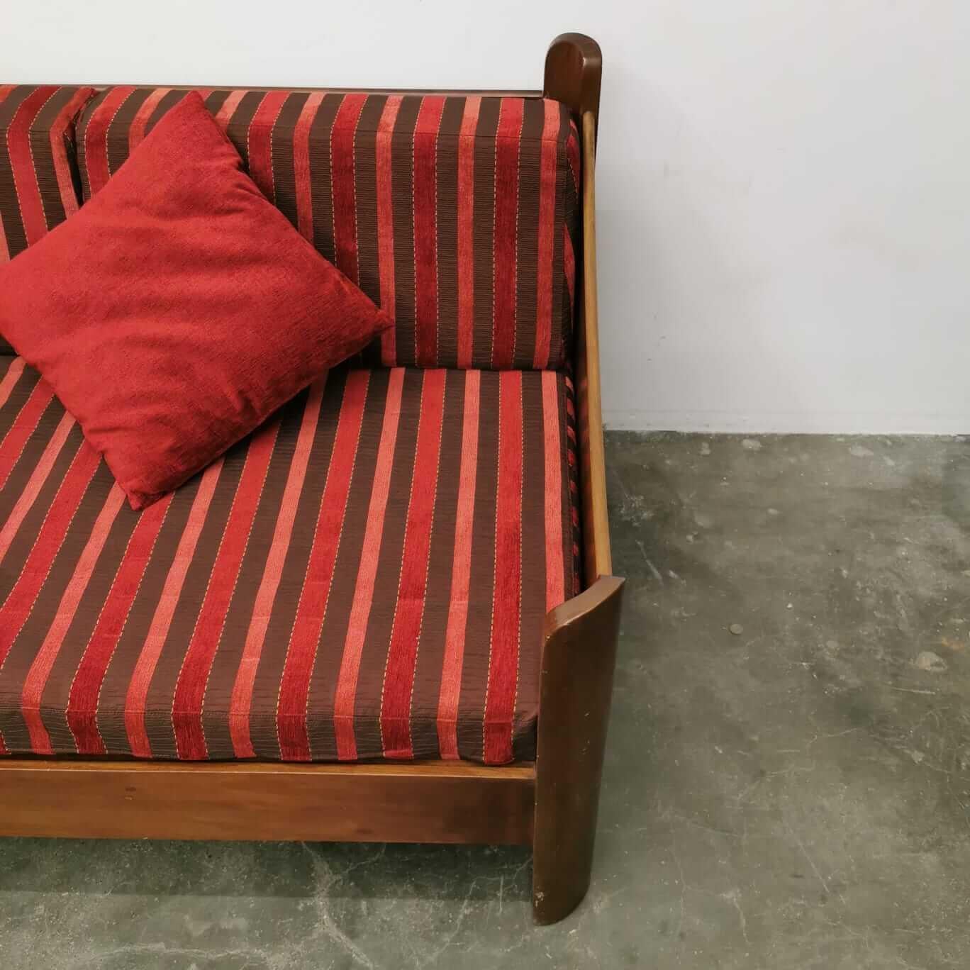 Mid-Century Modern Sofa “L8 San Martino” by Luigi Caccia Dominioni, Azucena