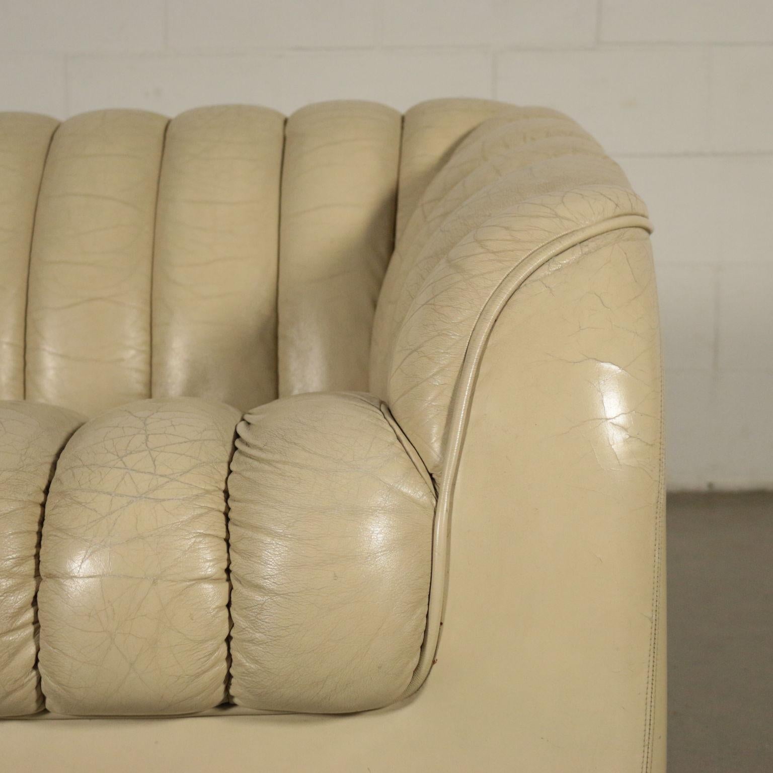 Sofa Leatherette Foam, Italy, 1960s-1970s In Good Condition In Milano, IT