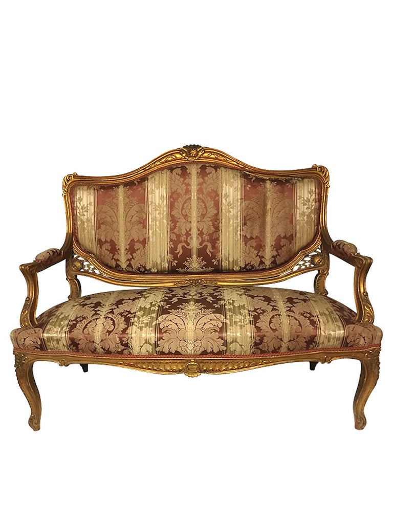 Sofa im Louis XV-Stil des 19. Jahrhunderts im Angebot bei 1stDibs