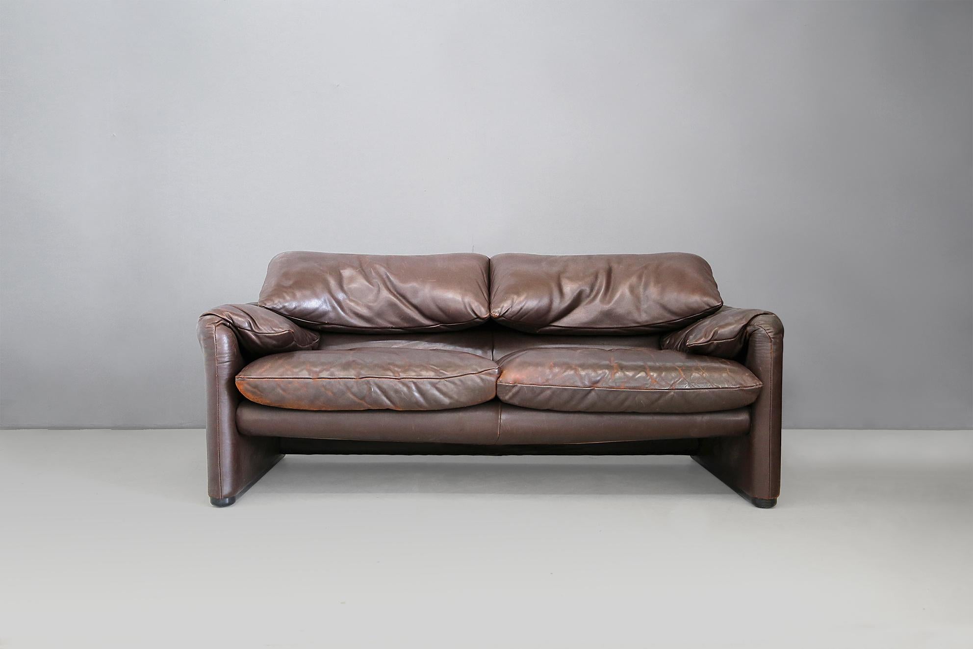 Sofa Midcentury Maralunga by Vico Magistretti for Cassina, 1970s 3