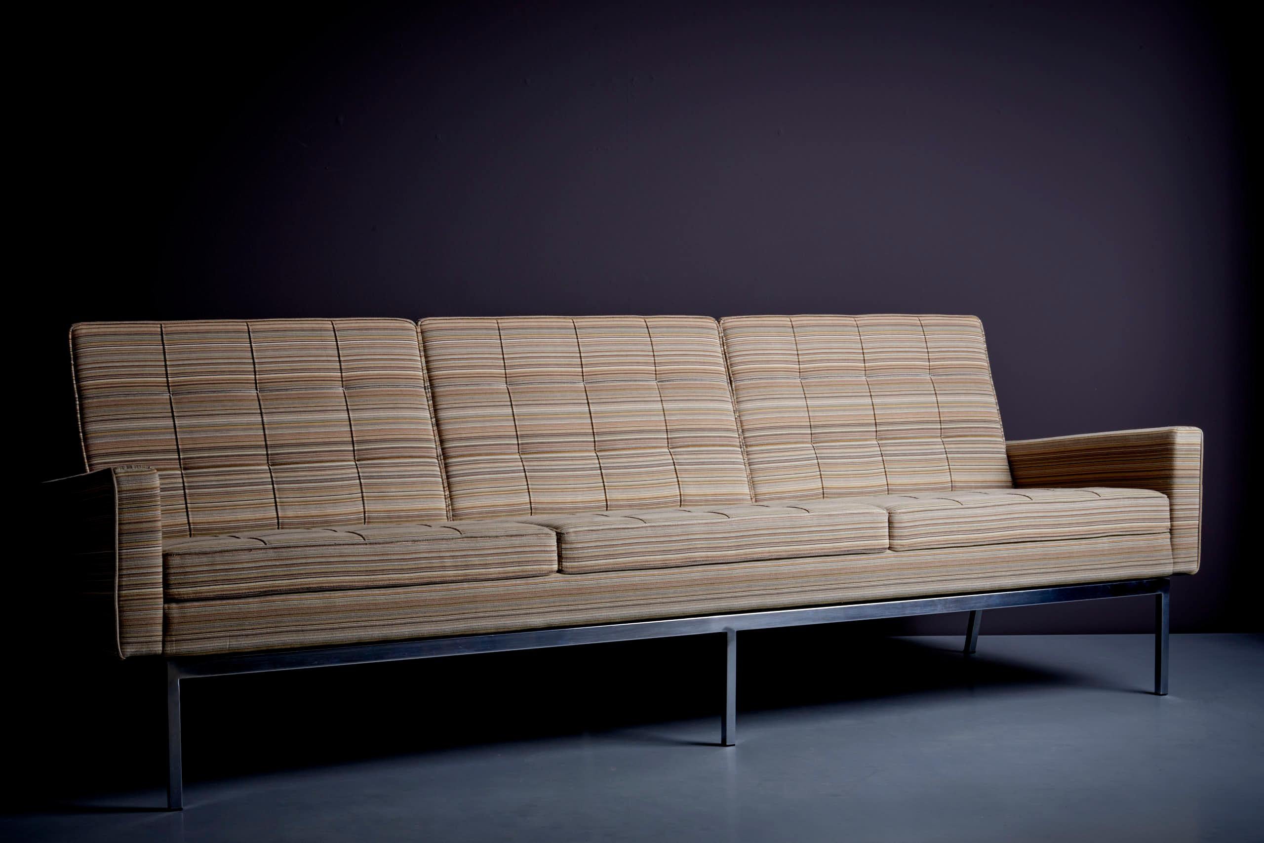 Tissu Canapé modèle 67A de Florence Knoll pour Knoll International, États-Unis, années 1950 en vente