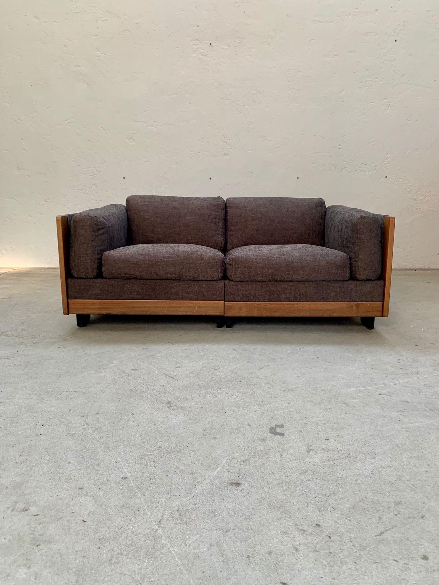 Canapé modèle 920 de Tobia Scarpa produit par Cassina, Italie, années 1960 en vente 10