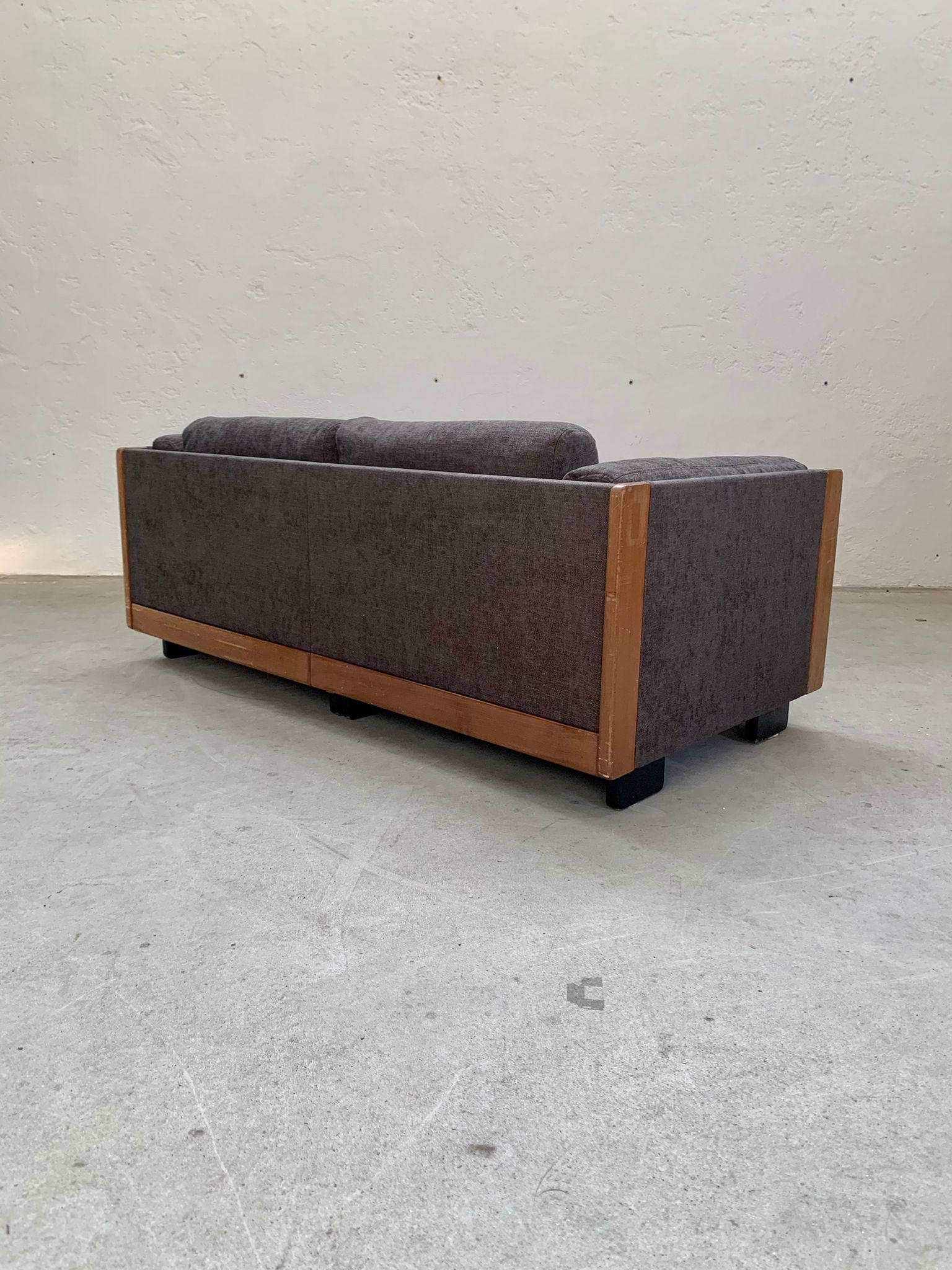 Canapé modèle 920 de Tobia Scarpa produit par Cassina, Italie, années 1960 Bon état - En vente à Milano, IT