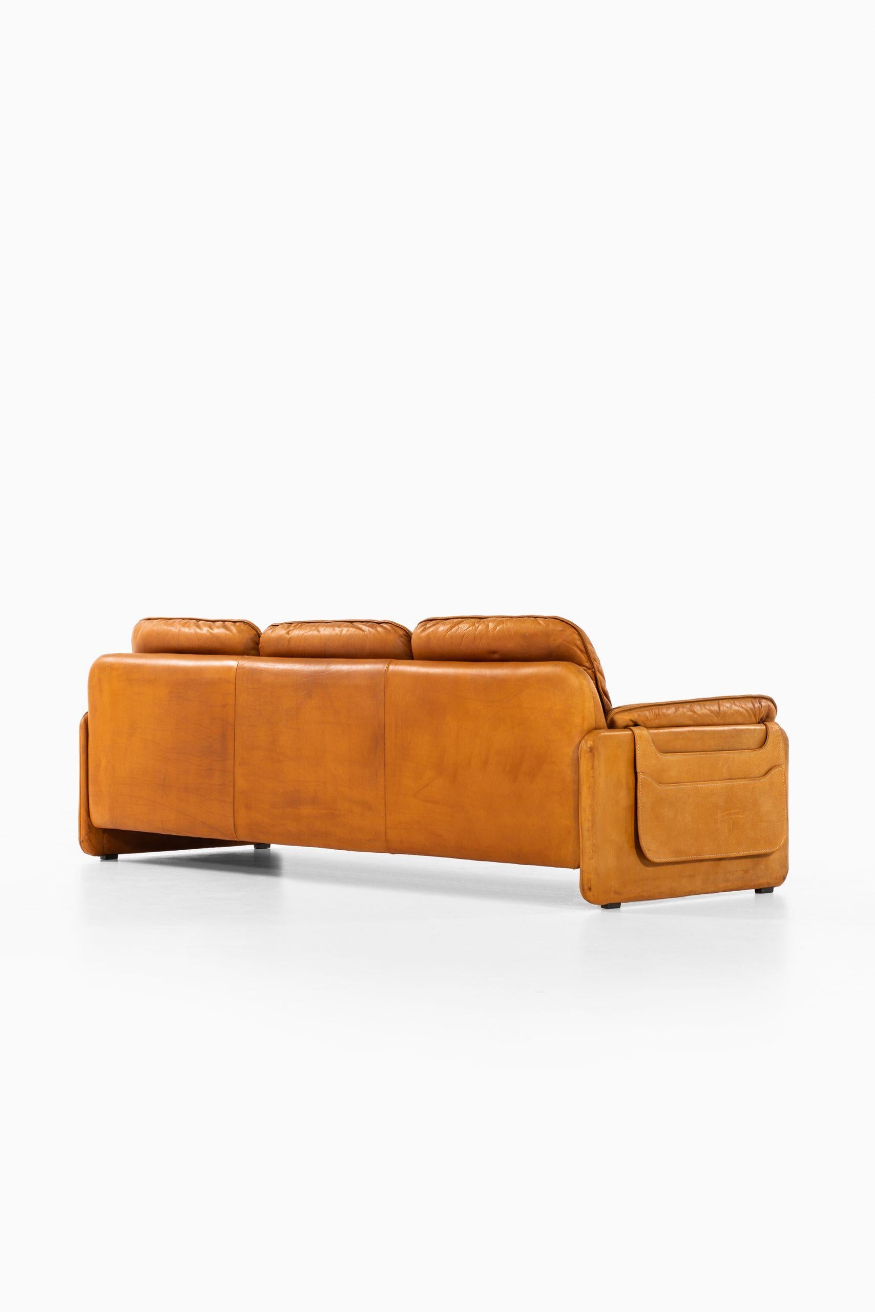 Mid-20th Century Sofa Model DS-61 Produced by De Sede in Switzerland