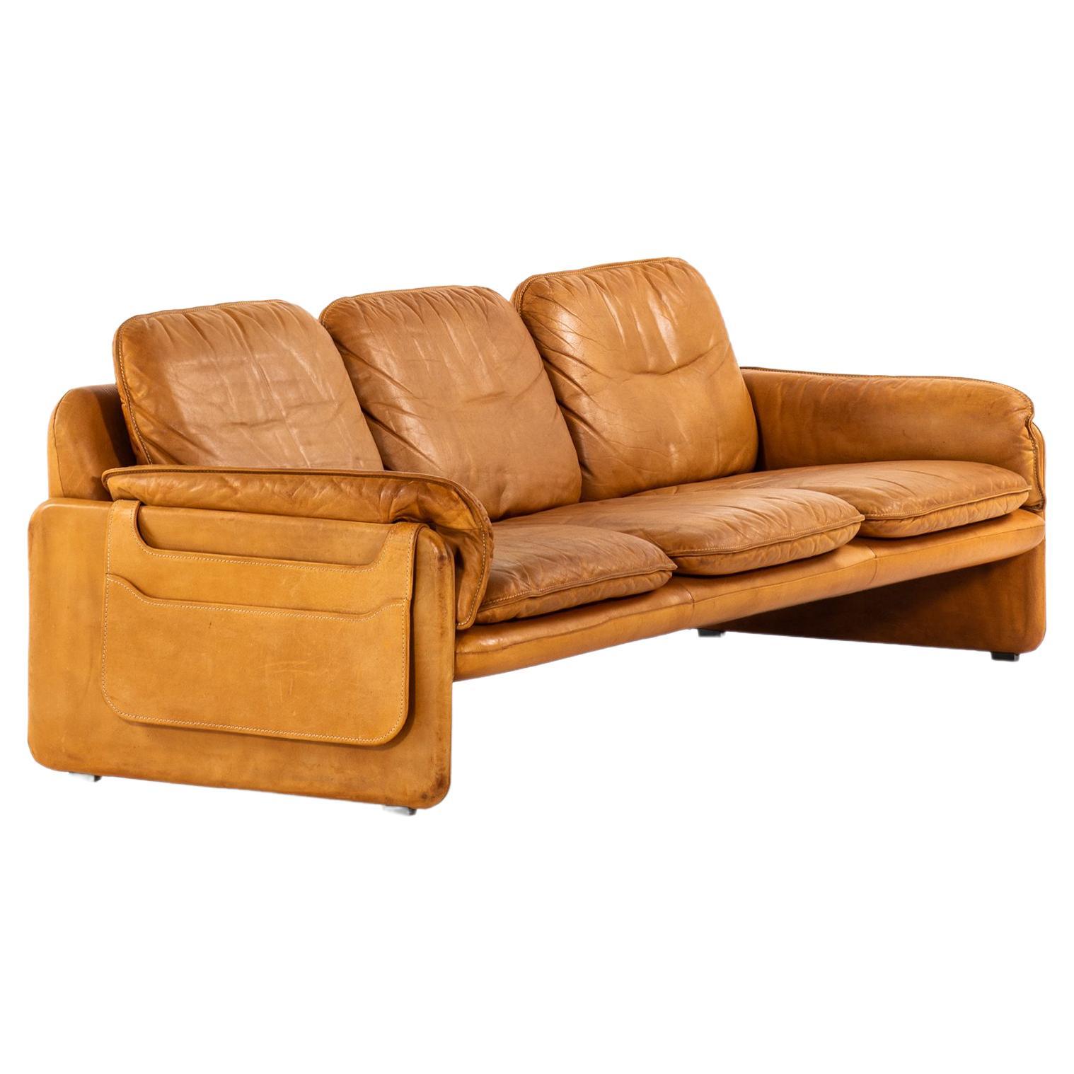 Sofa Model DS-61 Produced by De Sede in Switzerland For Sale