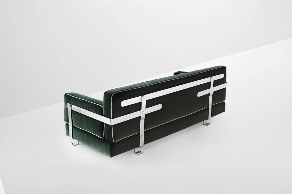 Luigi Caccia Dominioni (1913-2016)

Sofa model “Fasce Chromate P11”
Manufactured by Azucena
Italy, 1963
Chrome-plated steel, fabric

Measurements:
205 cm x 80 cm x 73 H cm.
80.7 inches x 31.5 inches x 28.7 H
