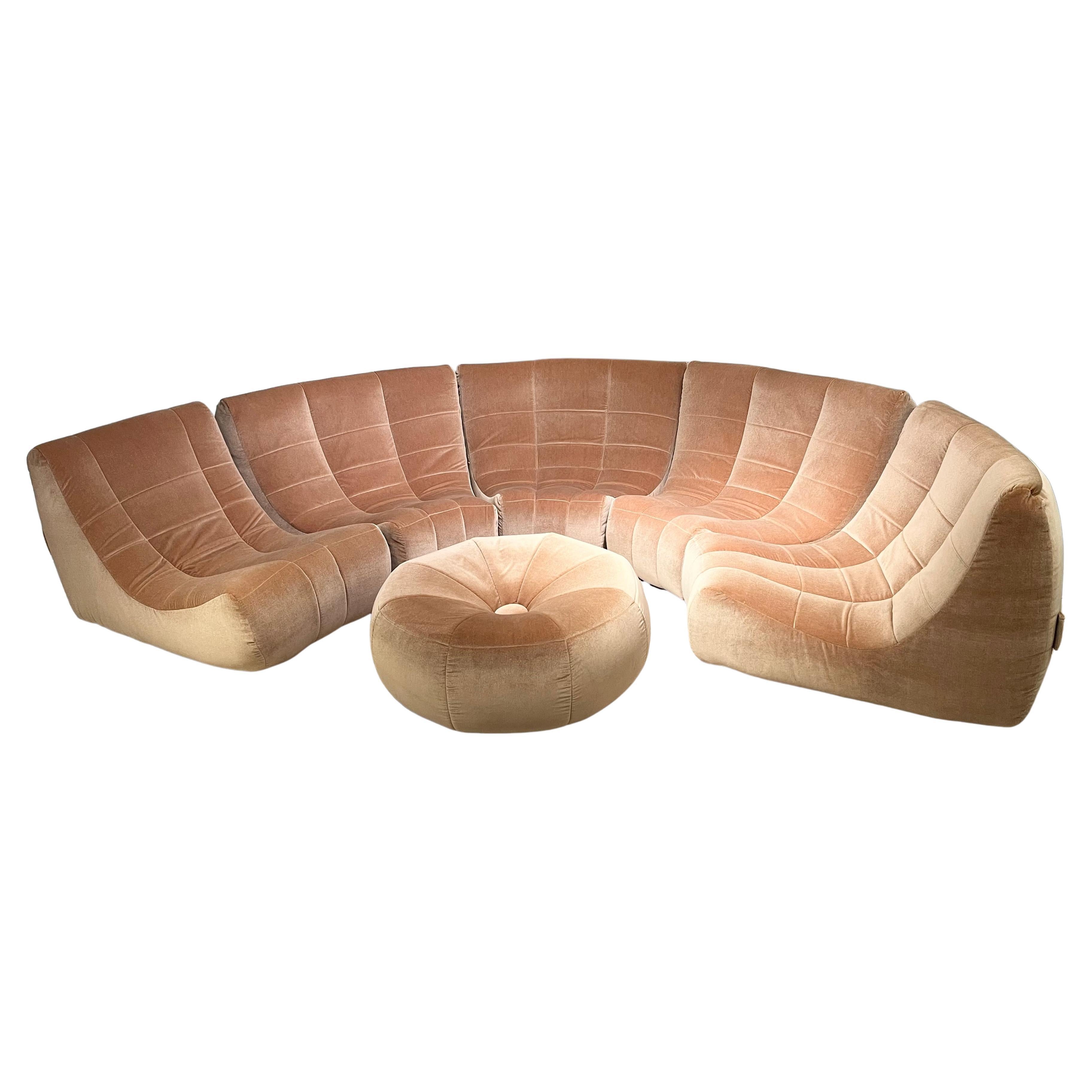 Sofa, model « Gilda » by Michel Ducaroy For Sale