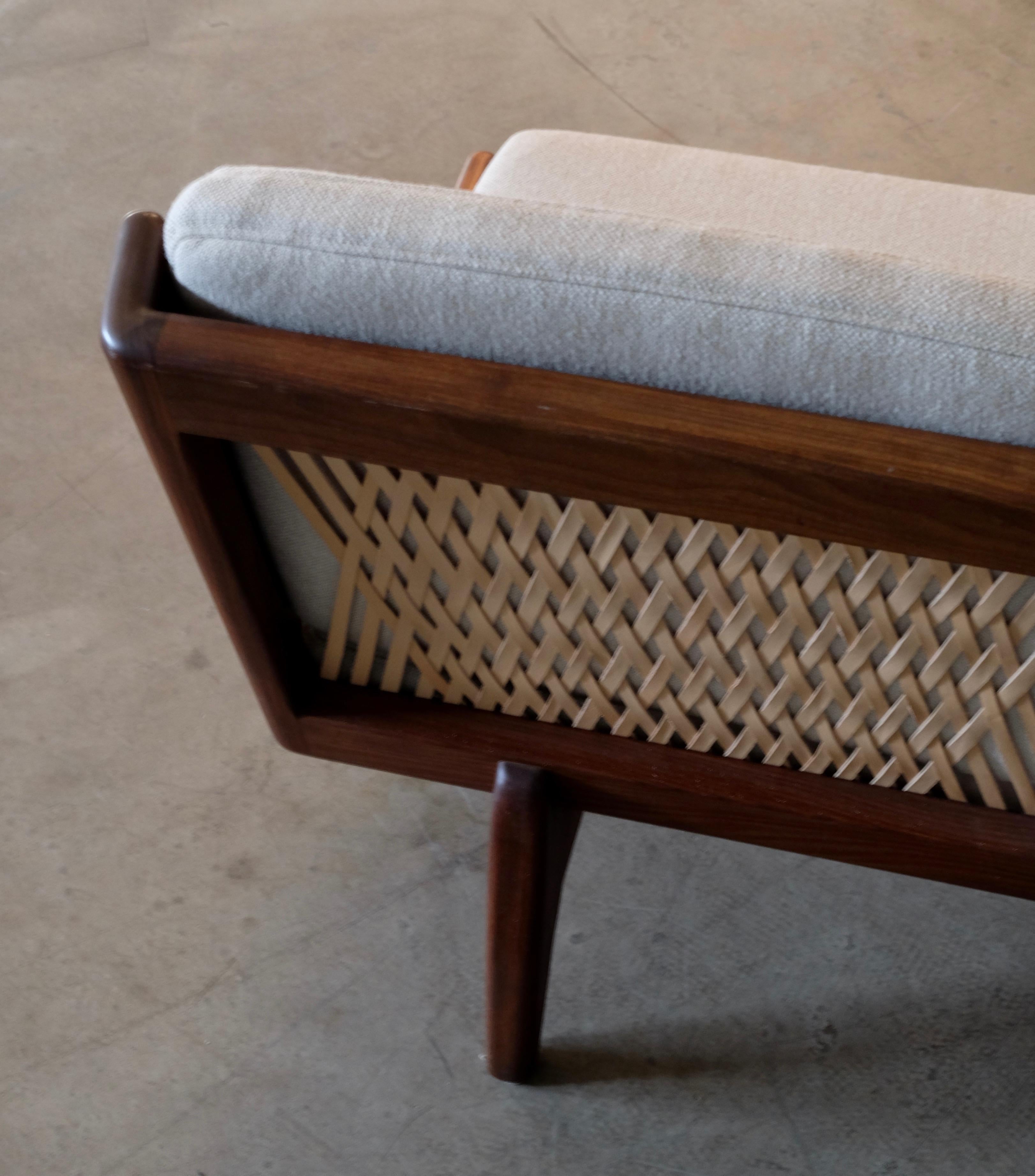 Cuir Modèle de canapé Trienna conçu par Carl Gustaf Hiort af Orns, Finlande, années 1950