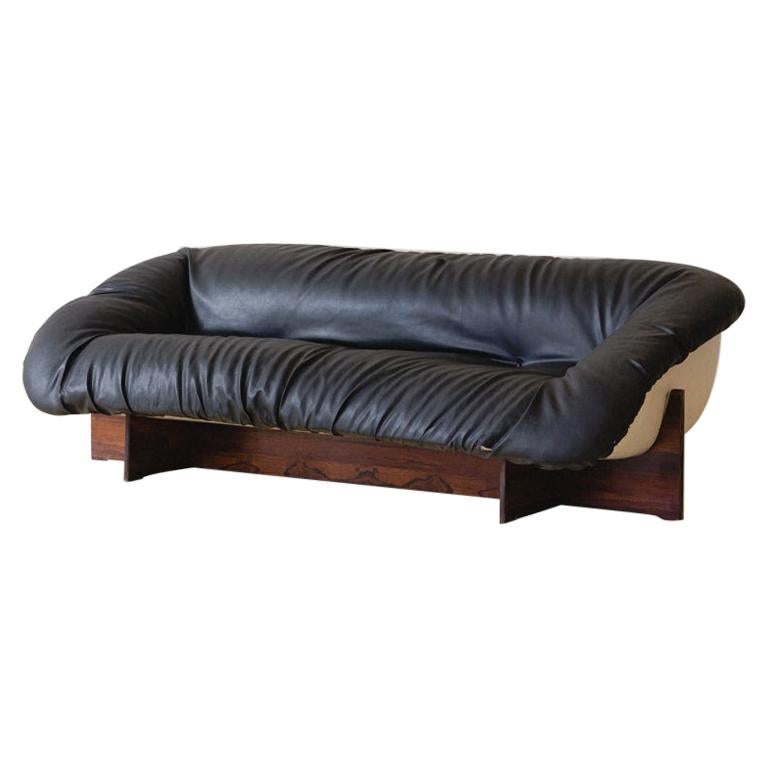 Sofa Mp-61 in Rosewood by Brazilian Designer Percival Lafer, 1973 For Sale