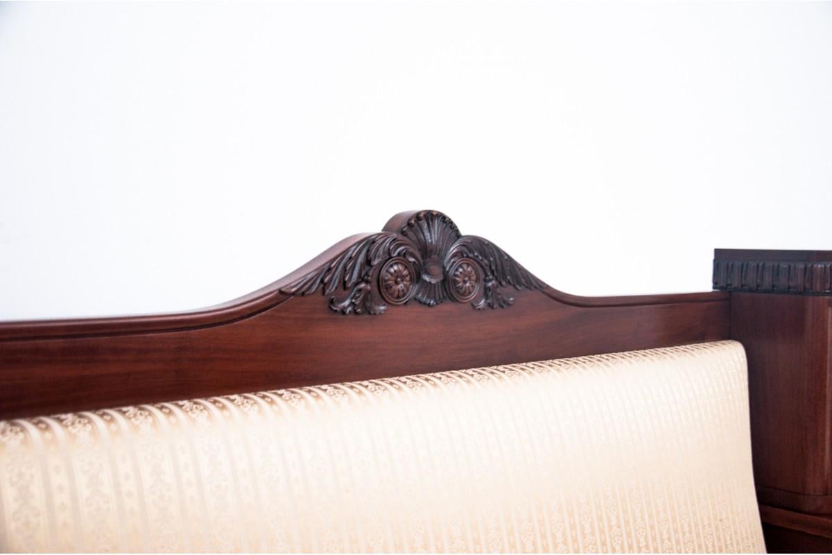 Sofa, Nordeuropa, um 1900. im Angebot 3