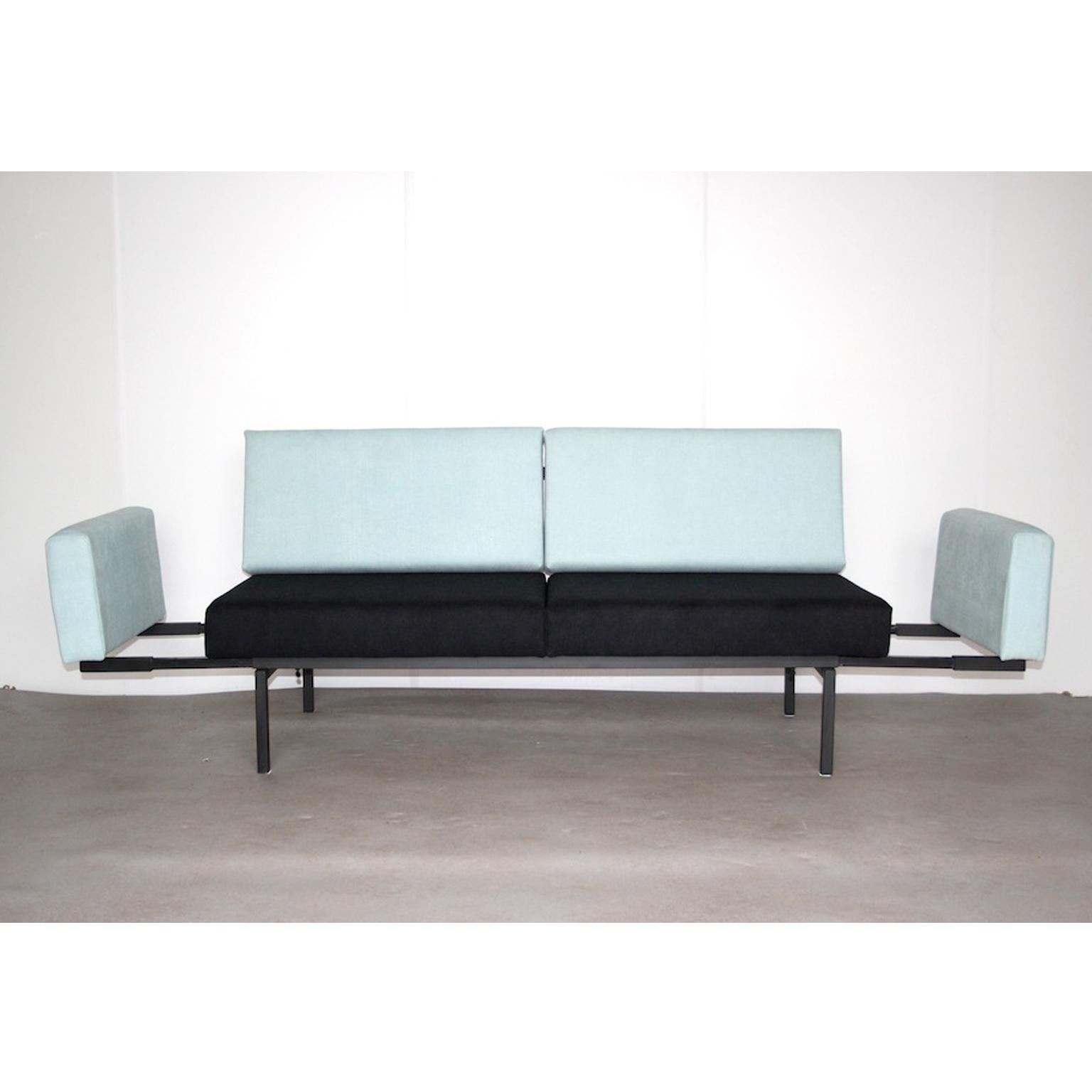 20th Century Sofa or Daybed by Coen de Vries for Devo, Dutch Design, 1952