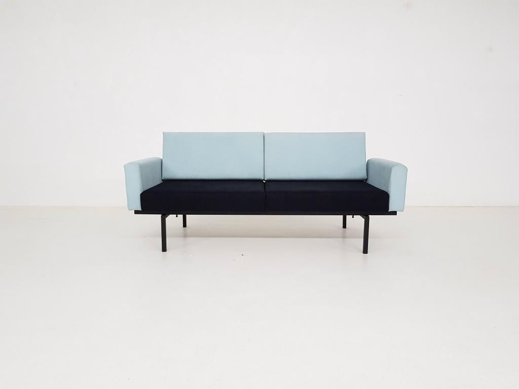 20th Century Sofa or Daybed by Coen de Vries for Devo, Dutch Modern Design, 1952