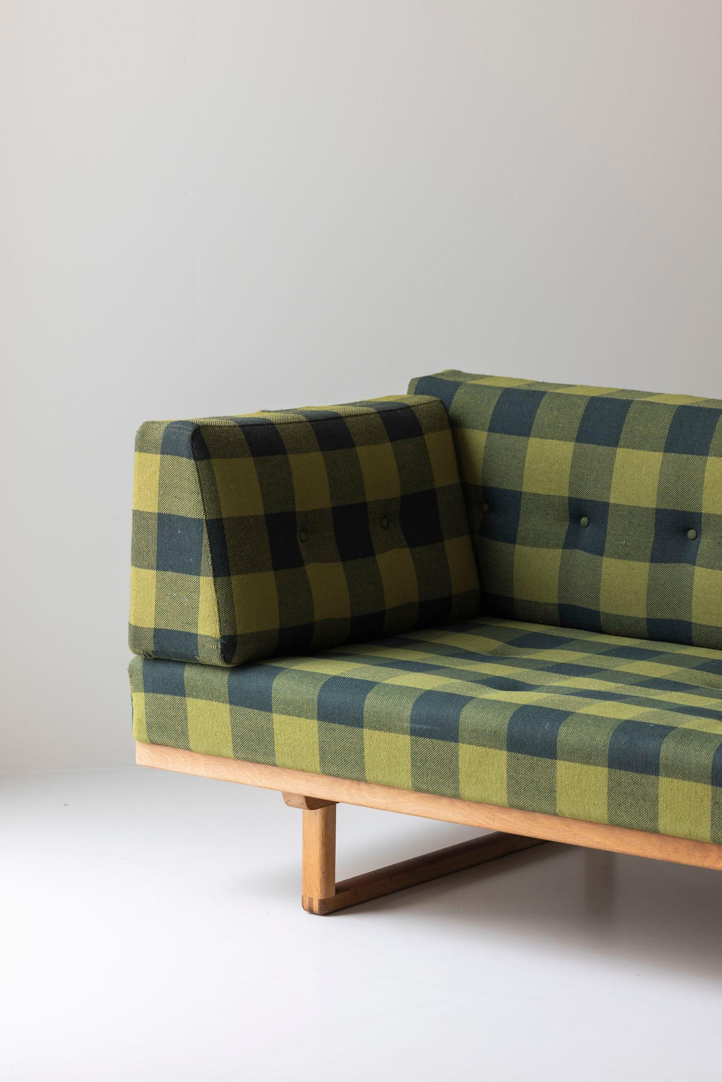 Sofa or daybed ‘Model No 4311’ by Børge Mogensen for Fredericia, Denmark 1950s. 8