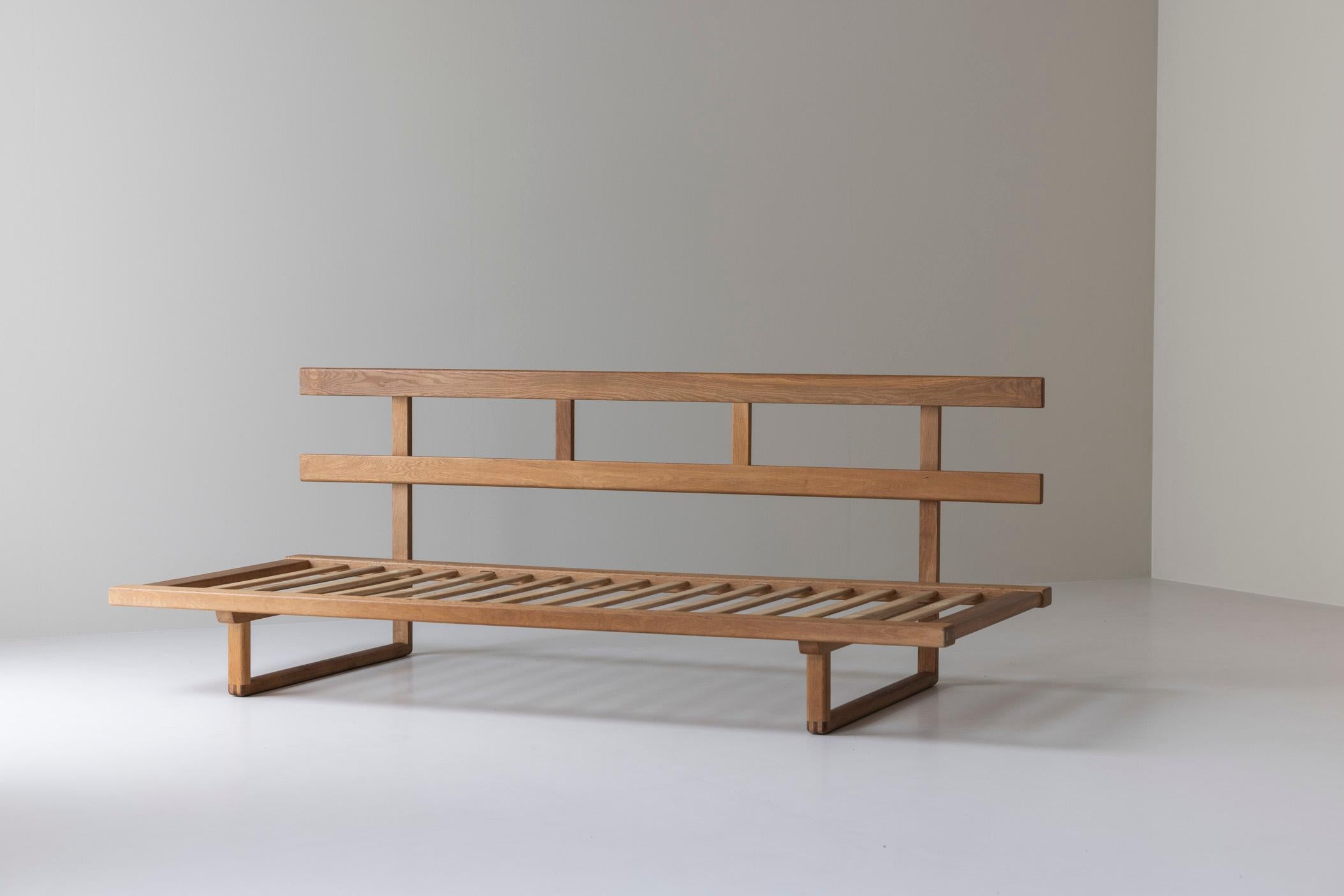 Sofa or daybed ‘Model No 4311’ by Børge Mogensen for Fredericia, Denmark 1950s. 11