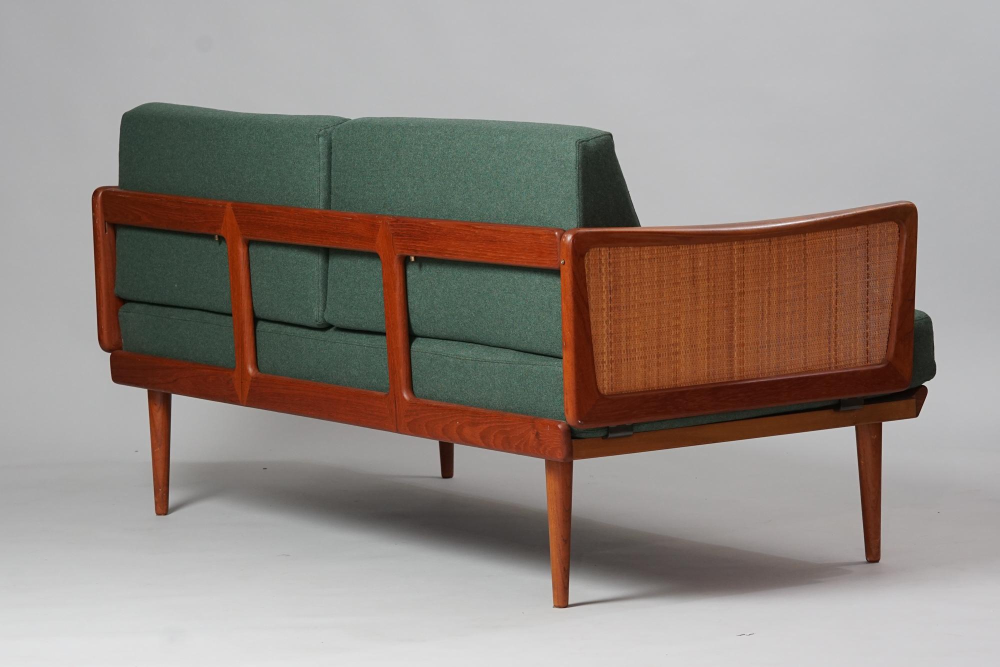 Mid-20th Century Sofa, Peter Hvidt & Orla Mølgaard-Nielsen, France & Son's, 1950s