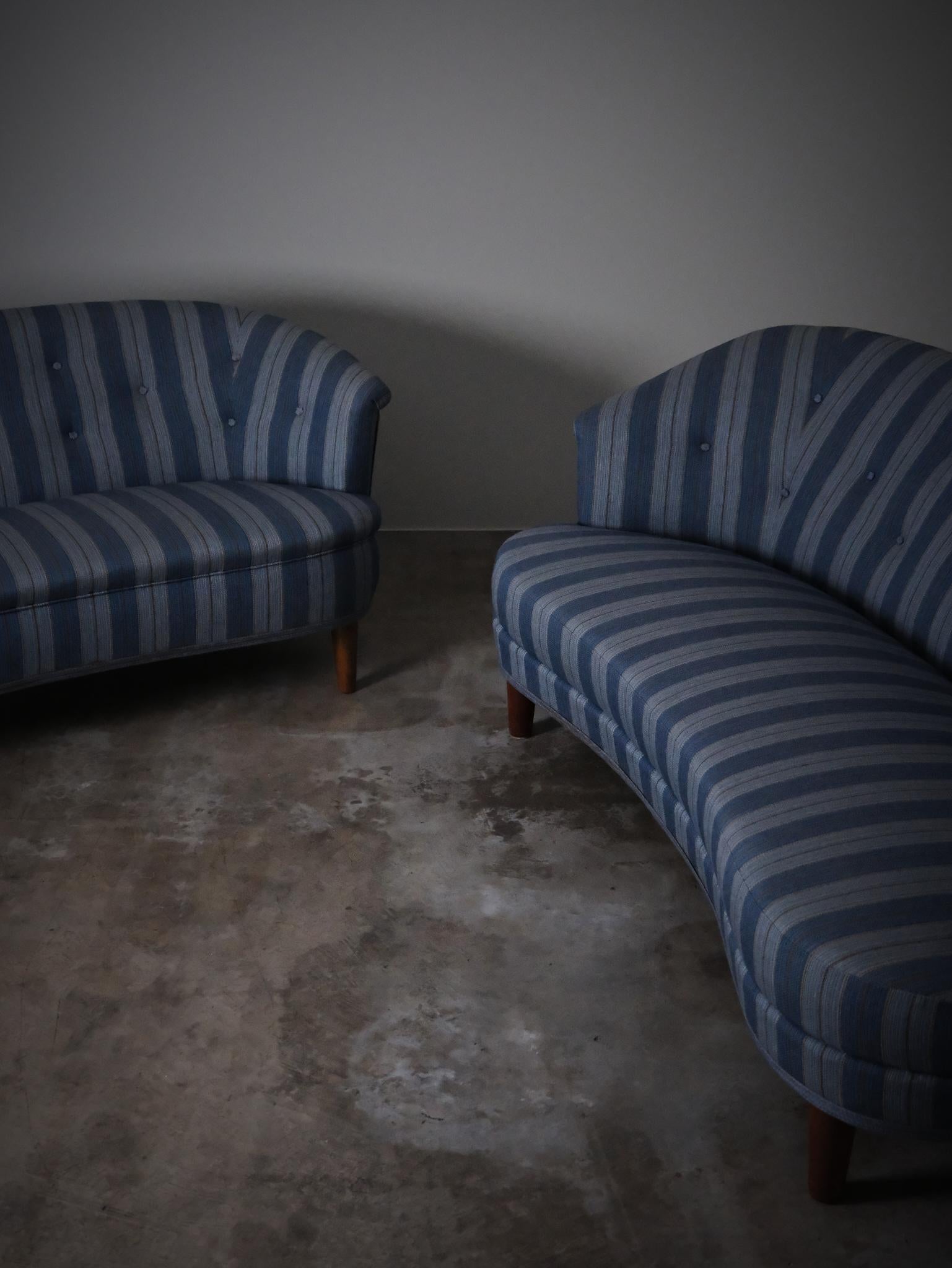 Sofa 'Roma' by Carl Malmsten, Sweden, 1940s For Sale 5