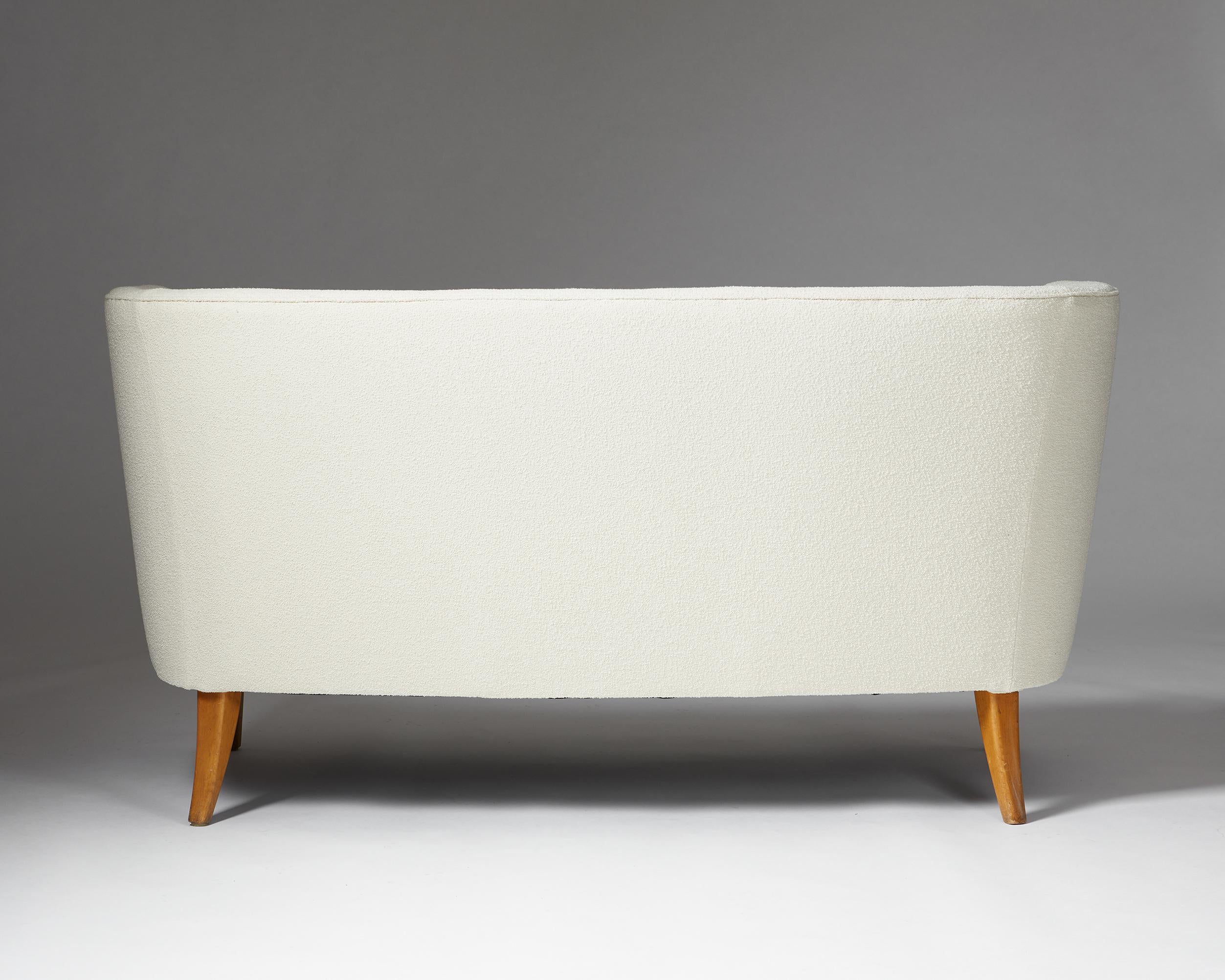 Finnish Sofa ‘Royal’ Designed by Werner West for Oy Stockmann AB, Finland, 1950's For Sale