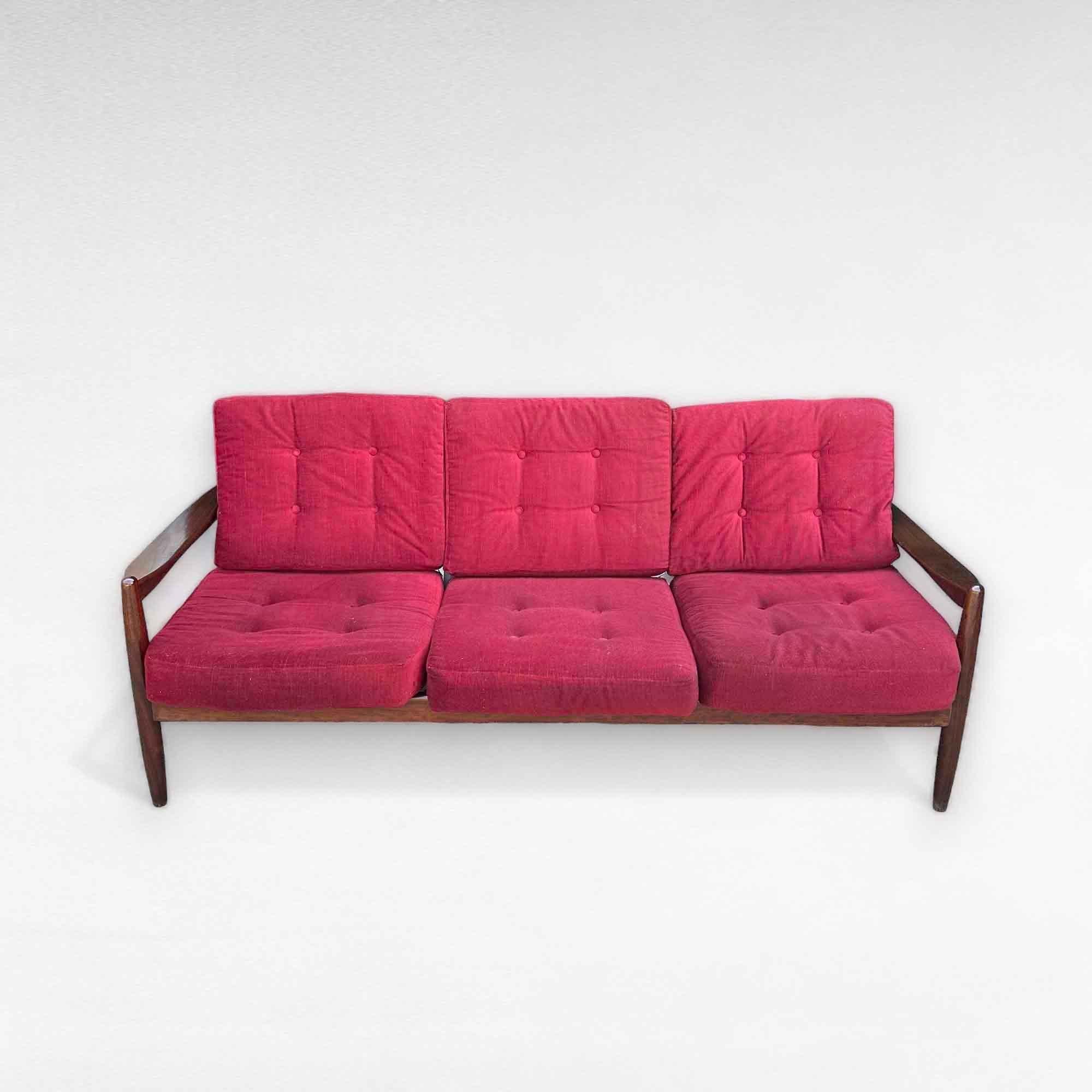 Sofa Set in Red Velvet by Grete Jalk, Denmark, 1960s For Sale 2