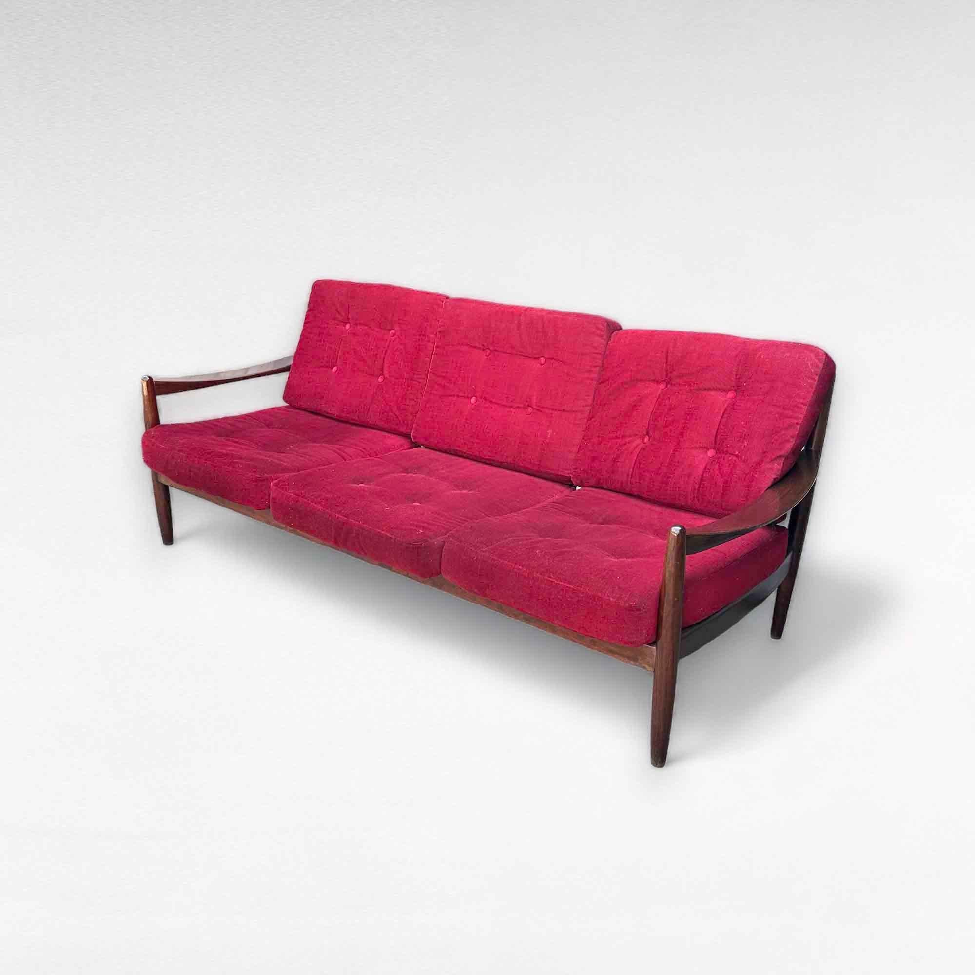 Sofa Set in Red Velvet by Grete Jalk, Denmark, 1960s For Sale 3