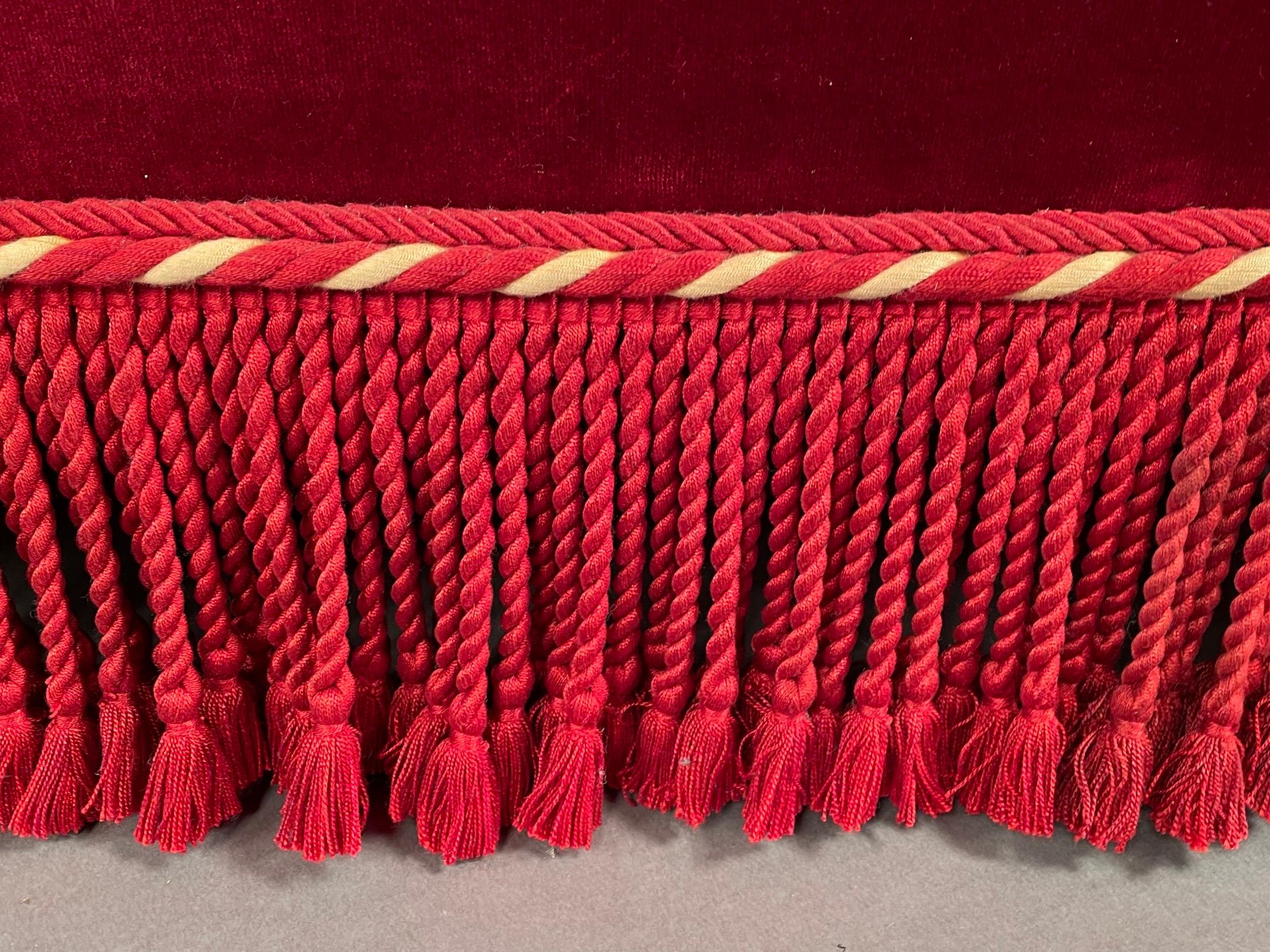 Sofa-Sofa mit 3-Sitzern aus Crimson-Schliff Samt, Italienisch Toni Facella Sensi Della Penna im Angebot 10