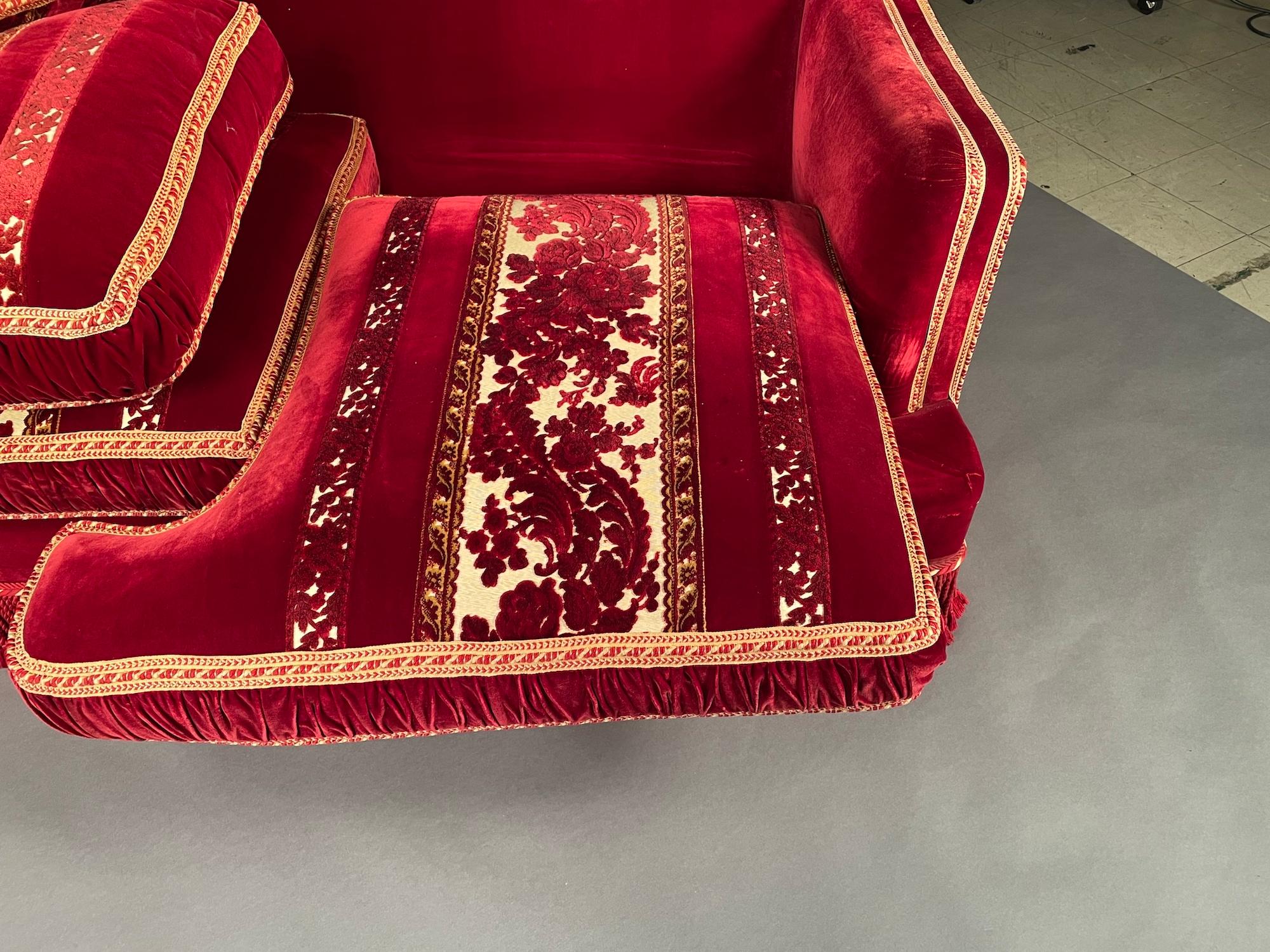 Sofa-Sofa mit 3-Sitzern aus Crimson-Schliff Samt, Italienisch Toni Facella Sensi Della Penna im Angebot 13