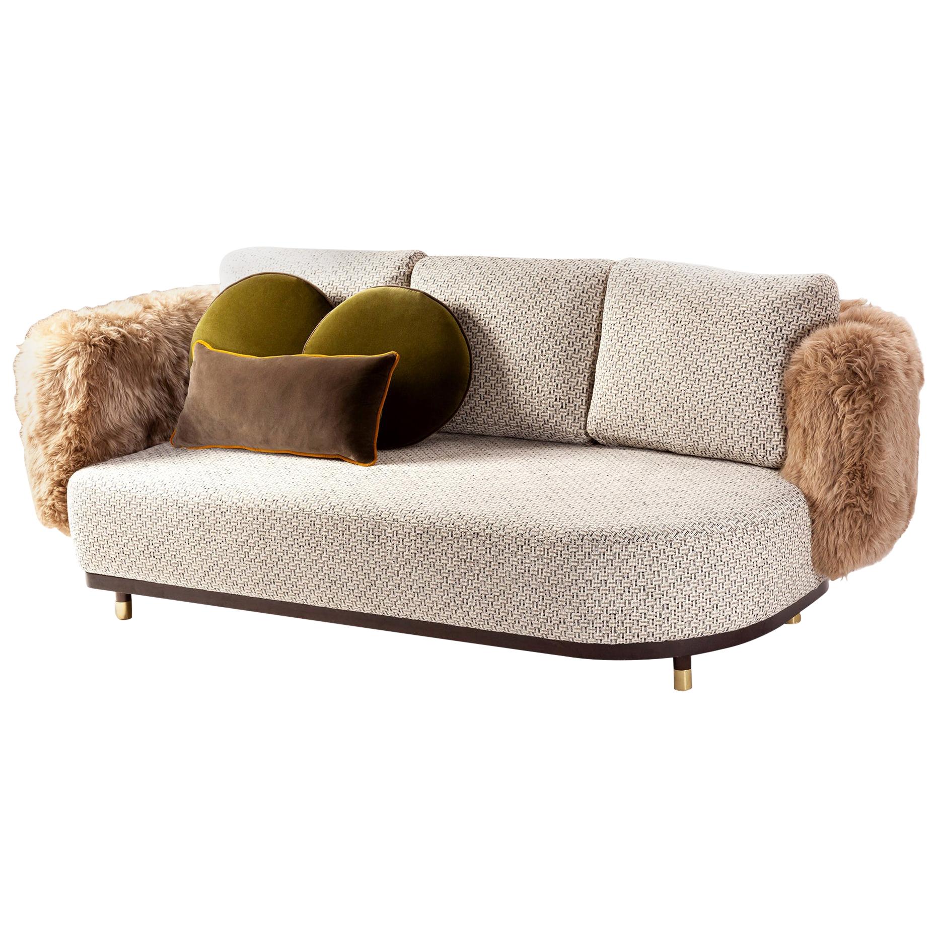 DOOQ Sofa Settee with Weaved Texture and Lamb Fur Single Man, width 280 For Sale