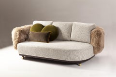 Sofa Settee with Weaved Texture and Lamb Fur Single Man