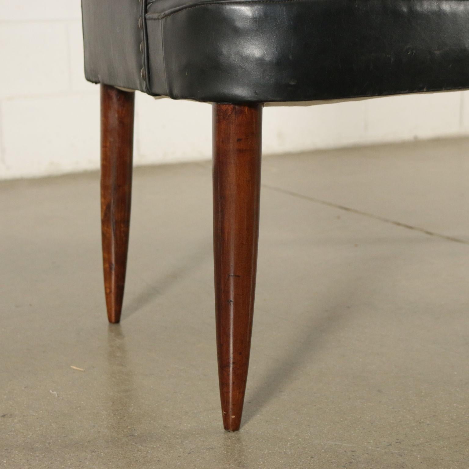 Sofa Spring Leather Stained Beech Wood, Italy, 1950s In Good Condition In Milano, IT