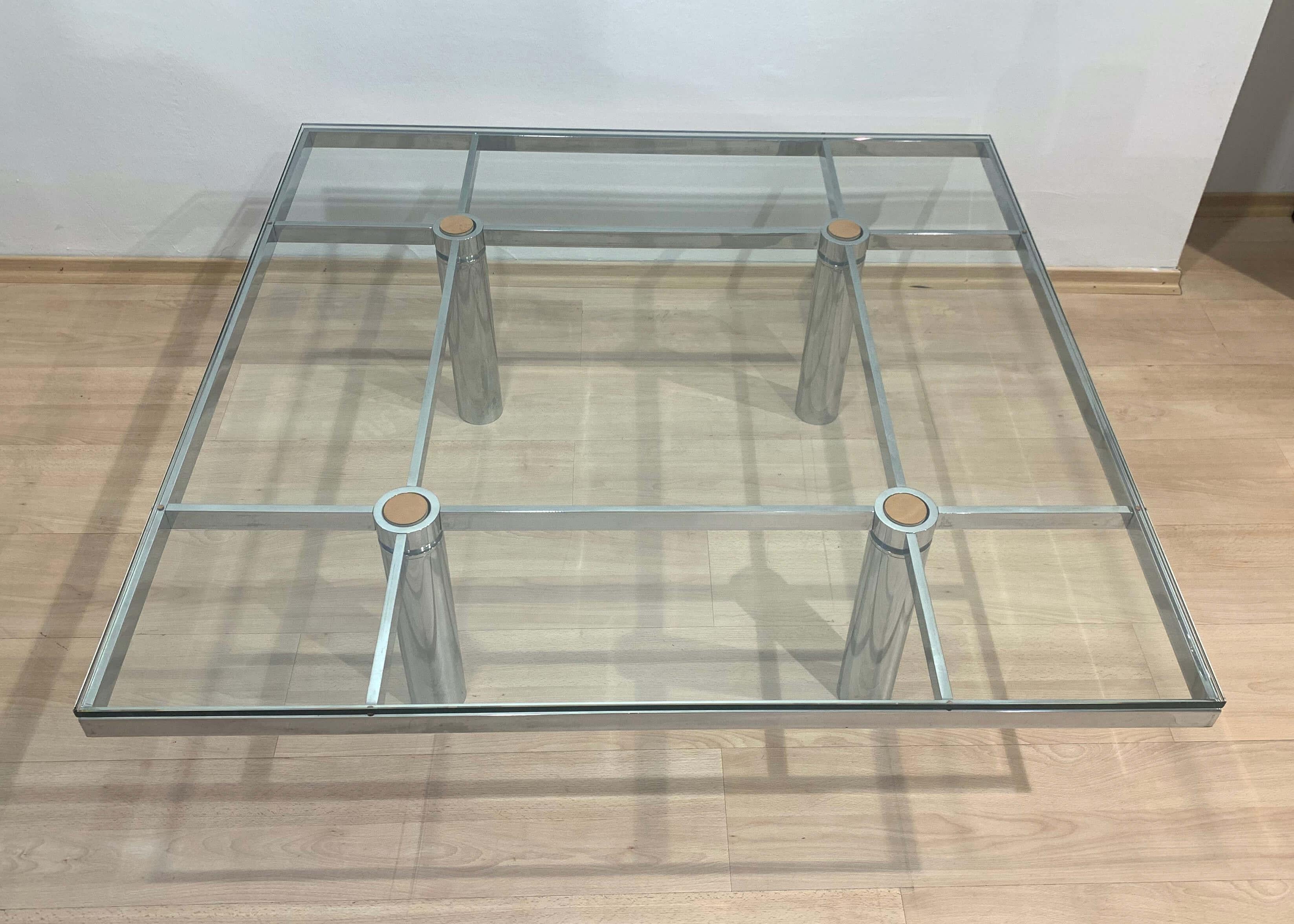 Coffee Table 'Andre' by Afra & Tobia Scarpa, Chromed and Glass, Italy circa 1970 In Good Condition In Regensburg, DE