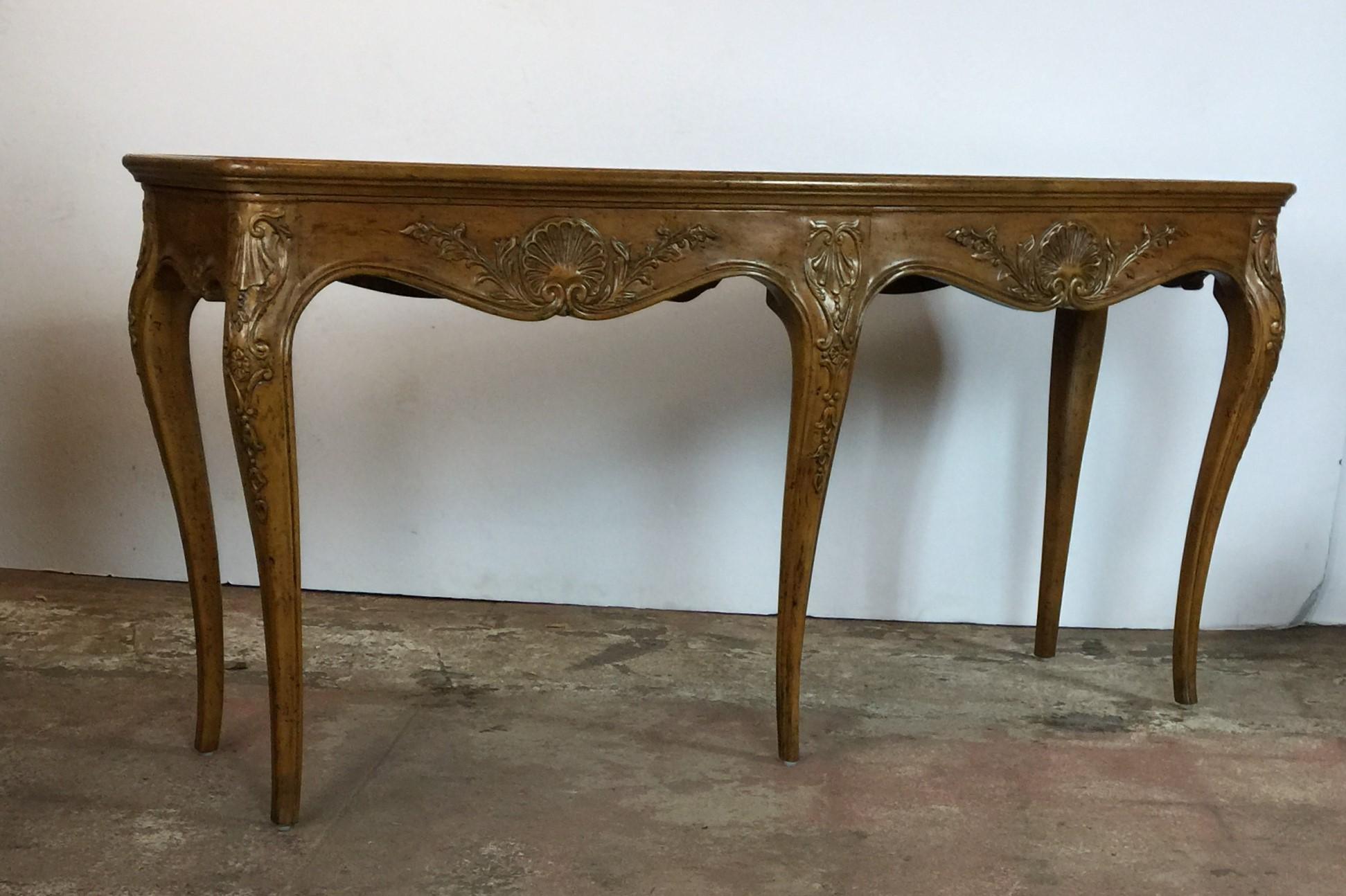 Louis XV style sofa table by Henredon. The item has a label.