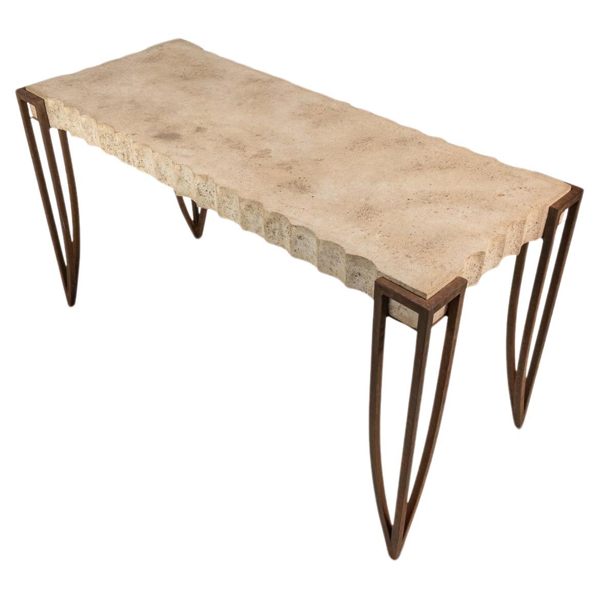 Table de canapé en ciment et acier patiné à la manière de R&Y Augousti, USA, 1990 en vente