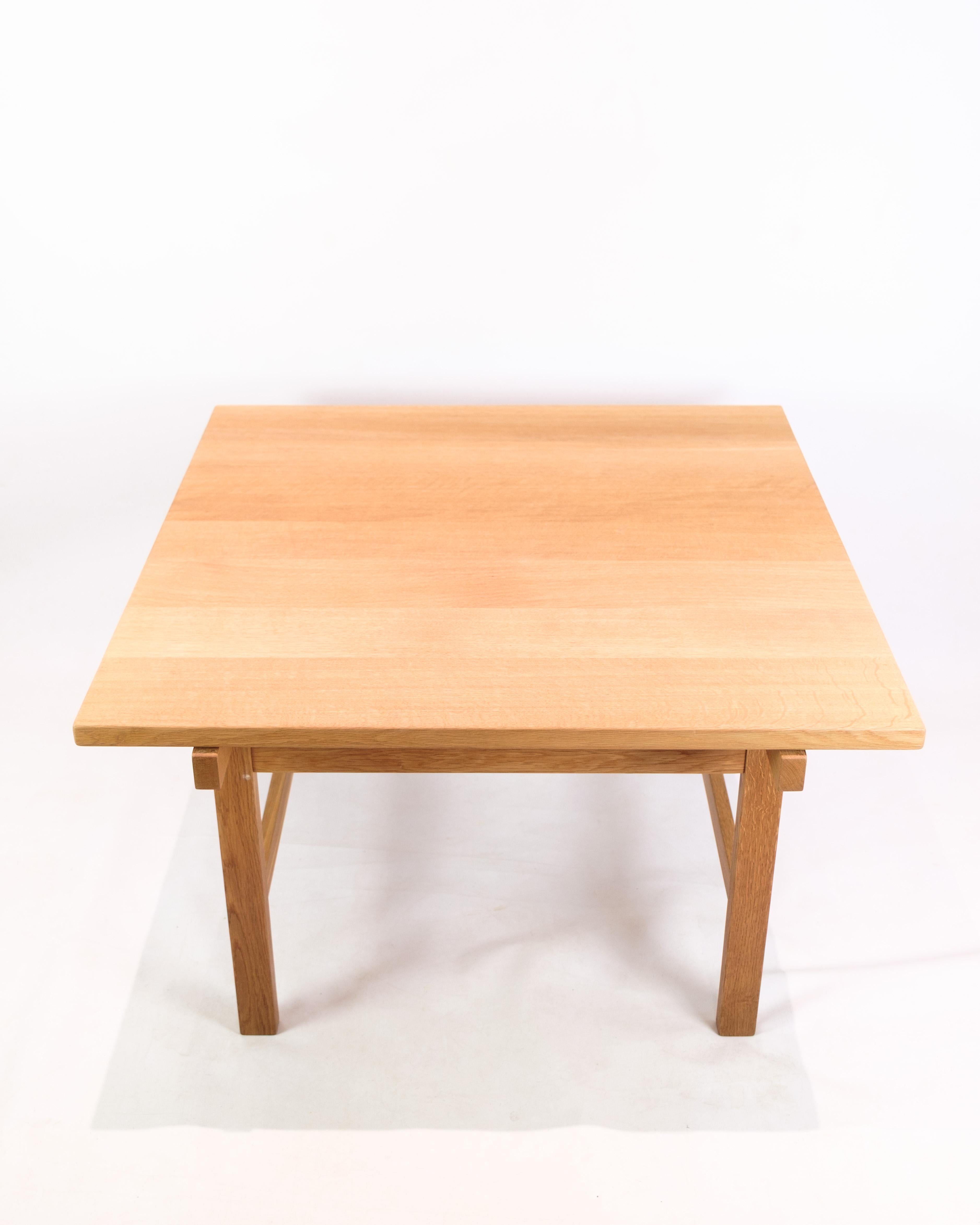 Sofa Table Made In Oak By Hans J. Wegner For PP Furniture From 1990s For Sale 4