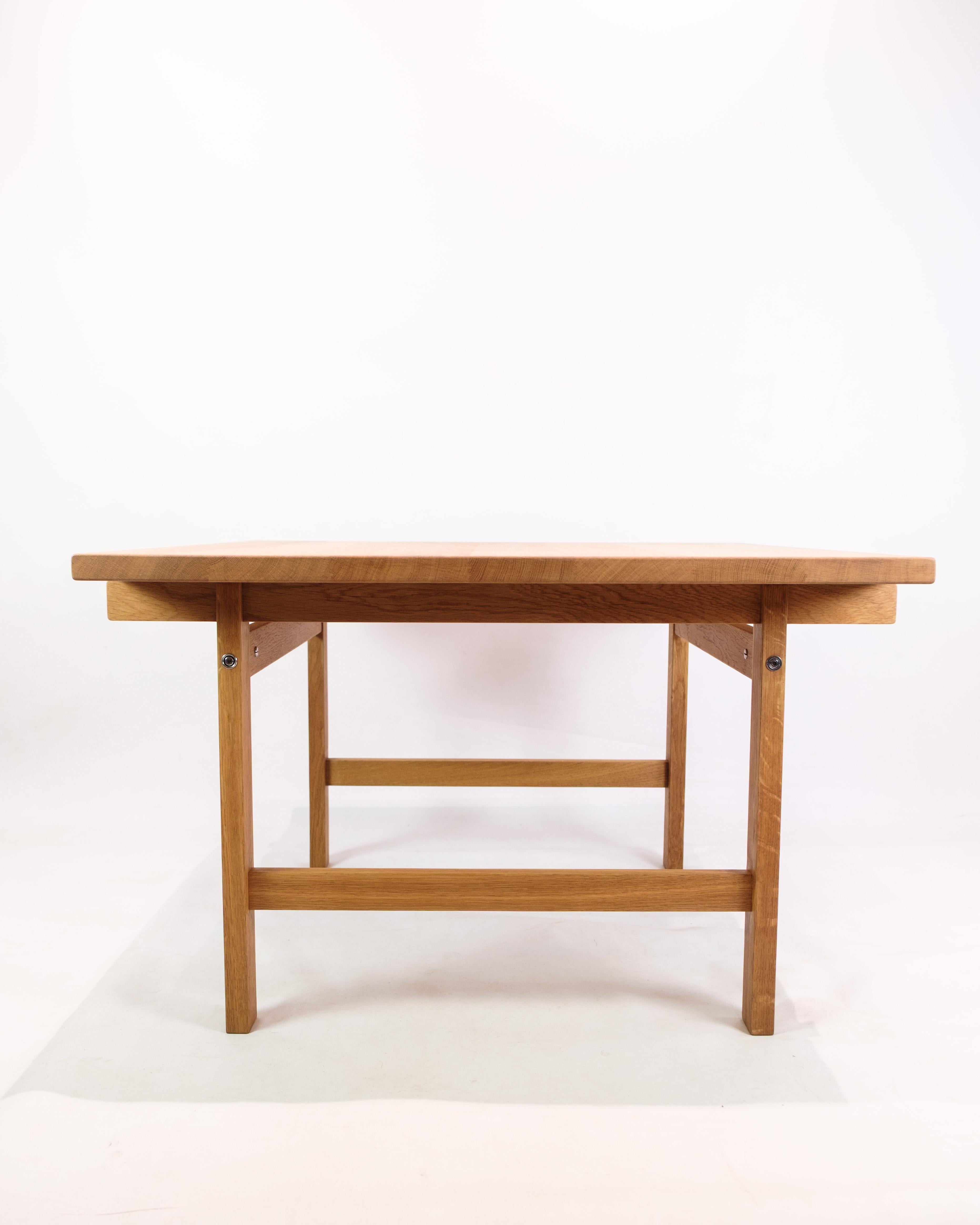 Sofa Table Made In Oak By Hans J. Wegner For PP Furniture From 1990s For Sale 5