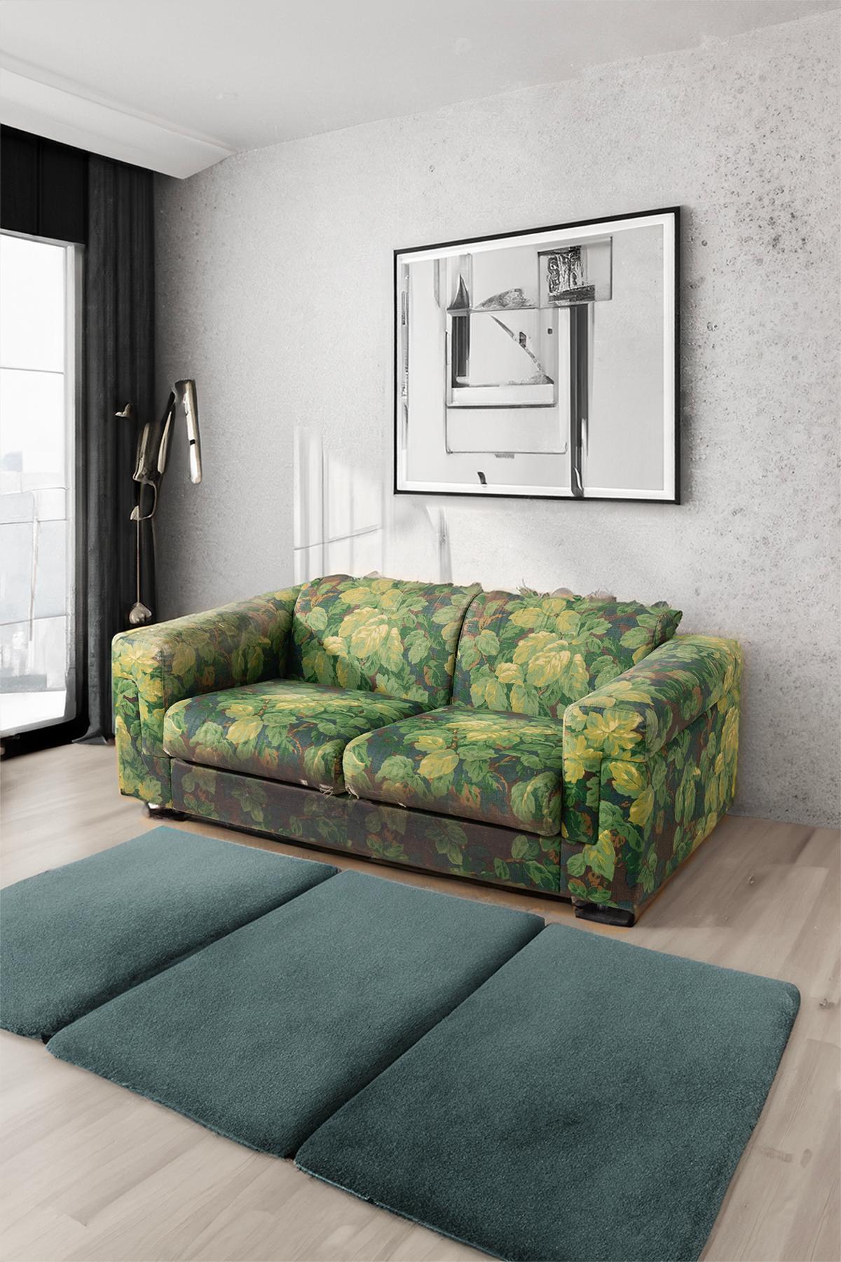Sofa Tecno Mod D120 Flowers green Fabric For Sale 1