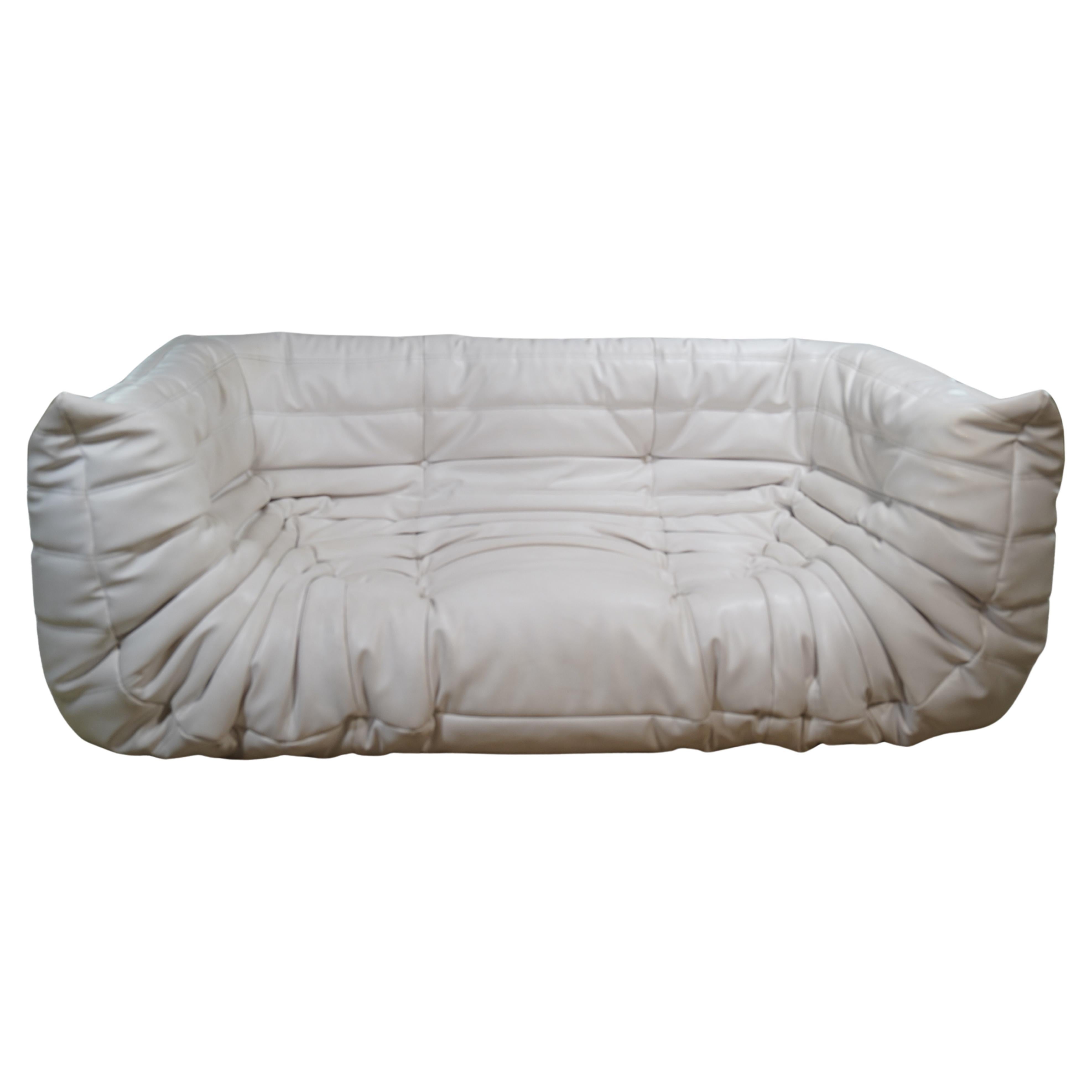 White Leather Three-Seater Togo Sofa with Arms by Ligne Roset, 2007 For Sale