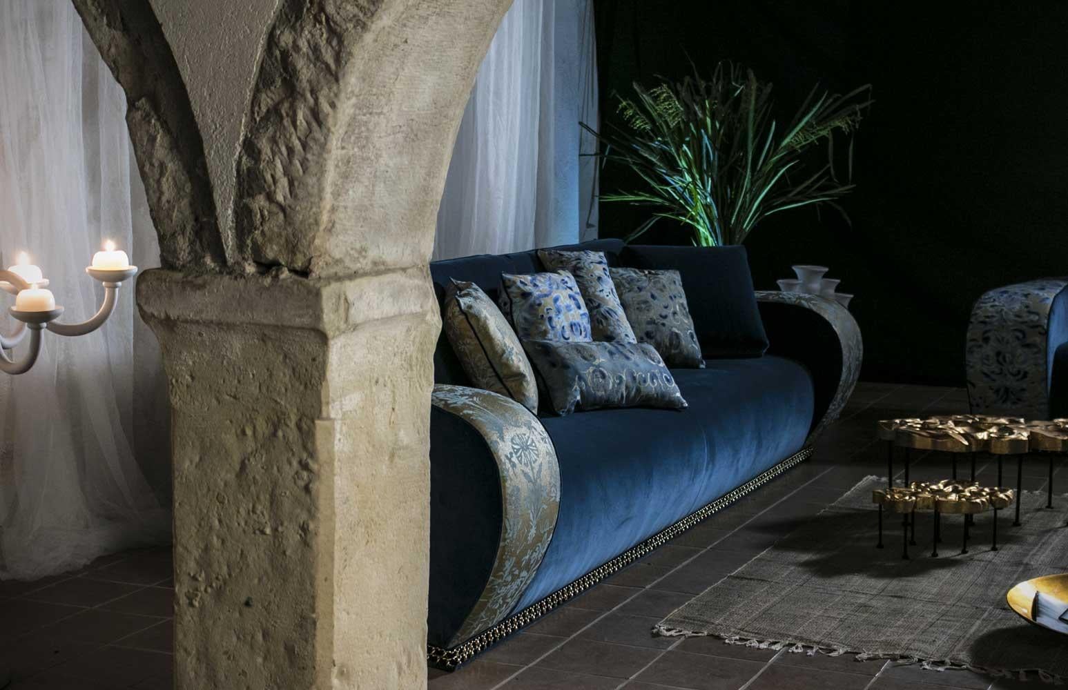 Divano Venezia EticaLiving, Tessuto e velluto blu, Made in Italy In condizioni Nuovo in vendita a Treviso, Treviso