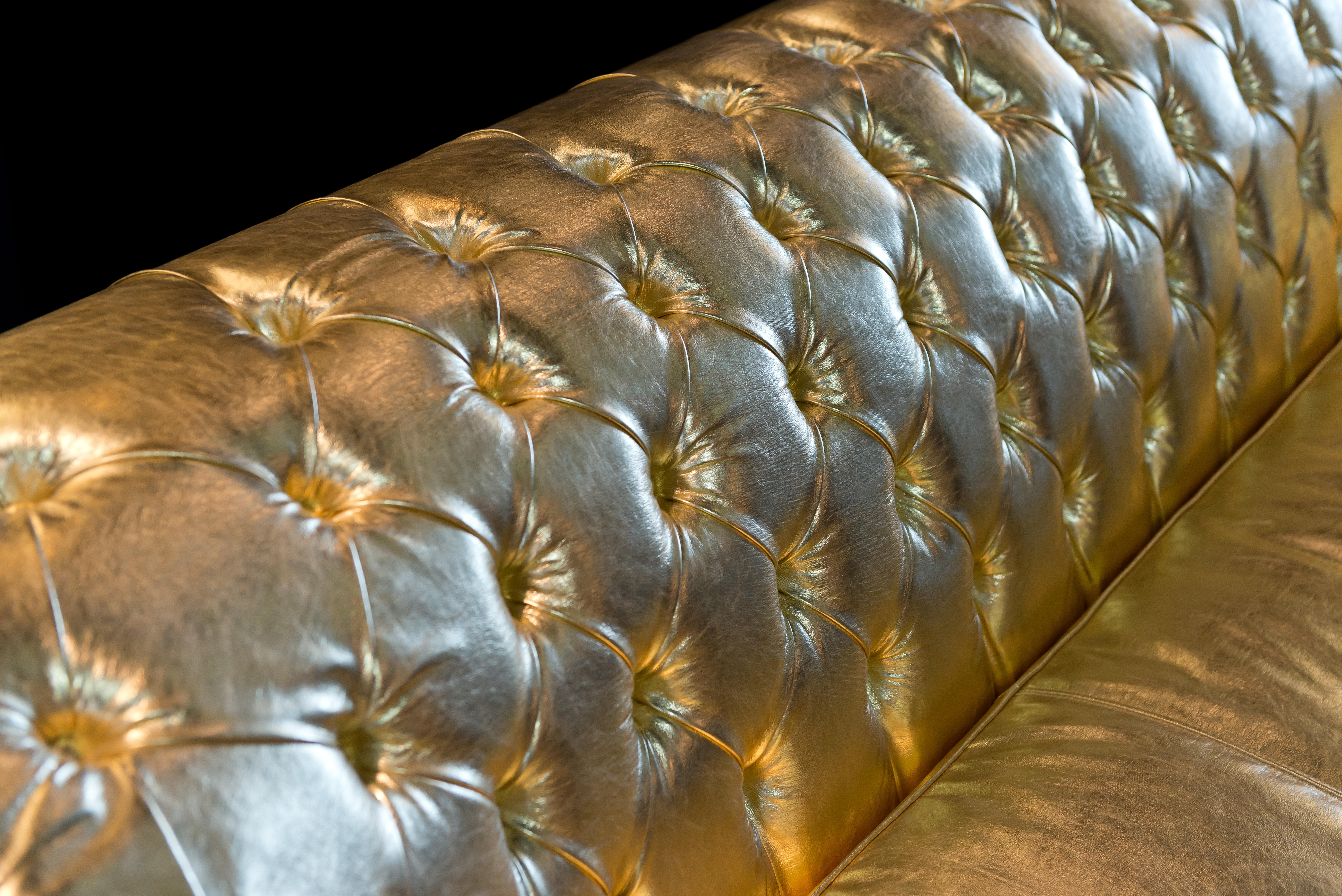 Italian Sofa Versailles, Capitonné Backrest, Gold Faux Leather, Italy For Sale