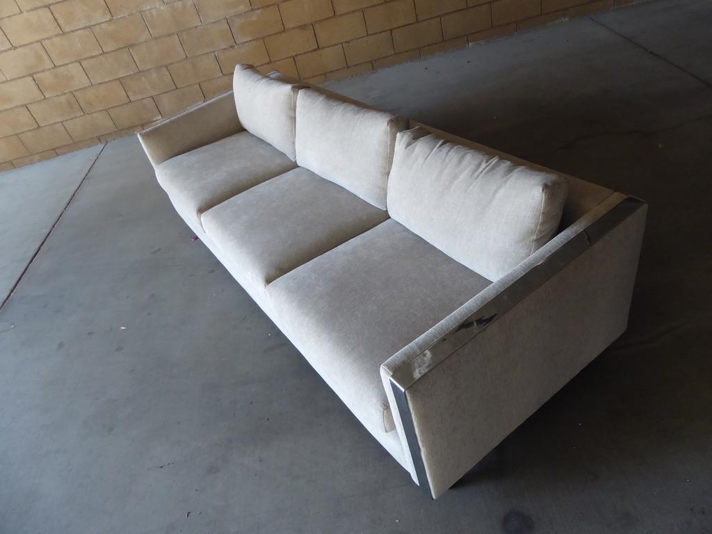 Sofa with Chrome Detail in the Style of Milo Baughman for Thayer Coggin For Sale 4