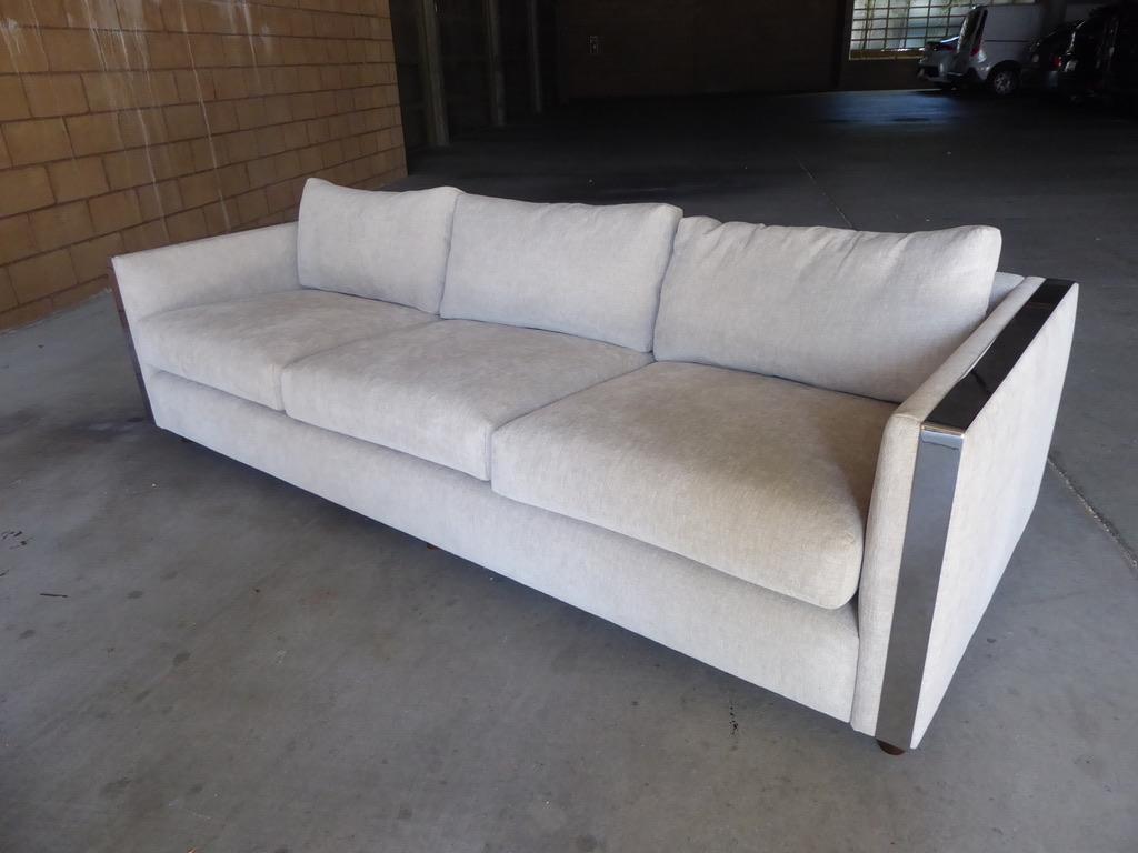 Mid-Century Modern Sofa with Chrome Detail in the Style of Milo Baughman for Thayer Coggin For Sale