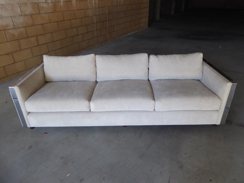 Sofa with Chrome Detail in the Style of Milo Baughman for Thayer Coggin In Good Condition For Sale In Palm Springs, CA