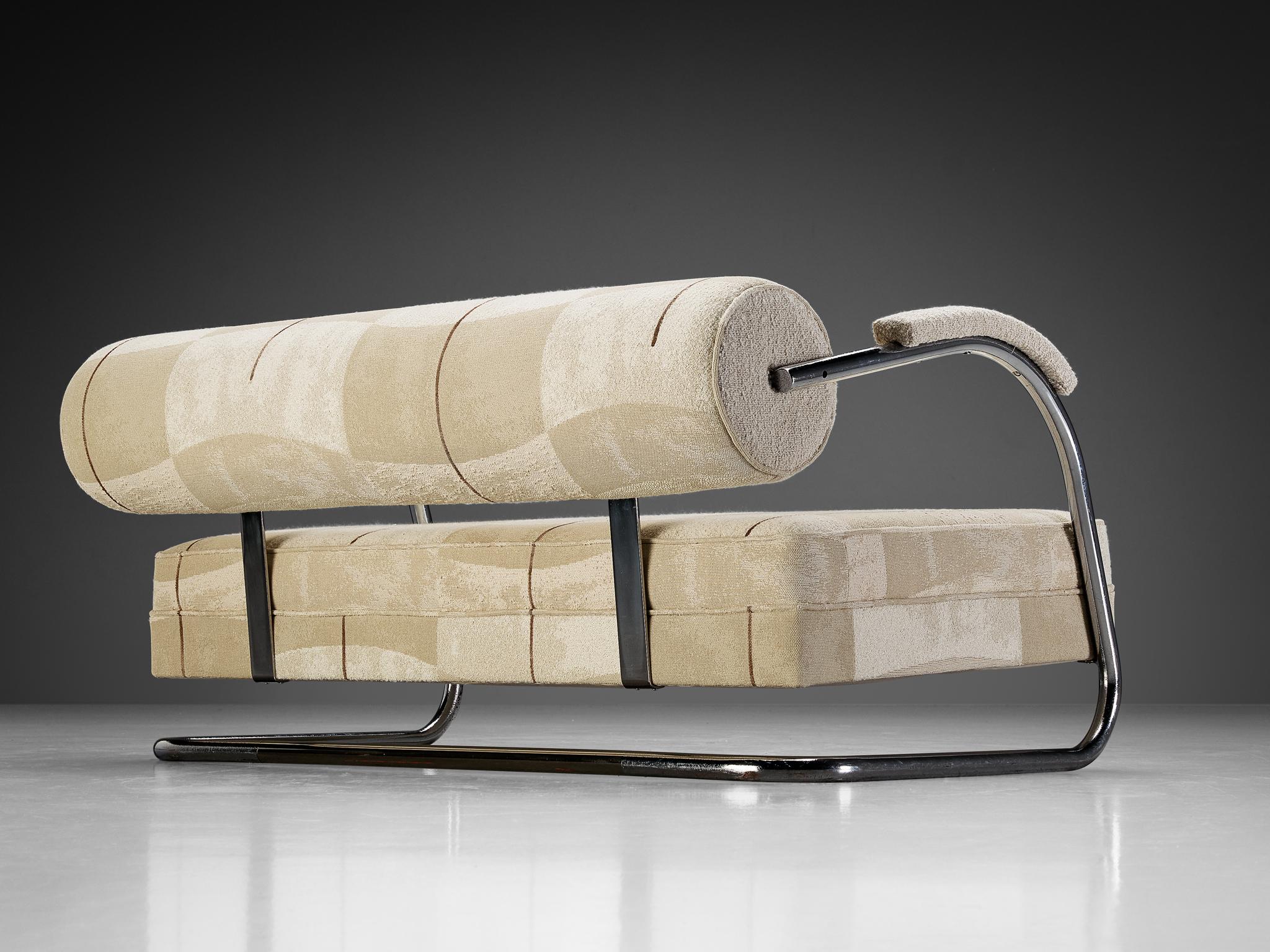 Bauhaus Sofa with Tubular Frame and Beige Upholstery  For Sale