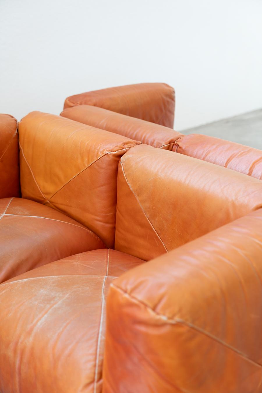 Canapés et poufs en cuir orange Marius & Marius par Mario Marenco pour Arflex, 70 en vente 13