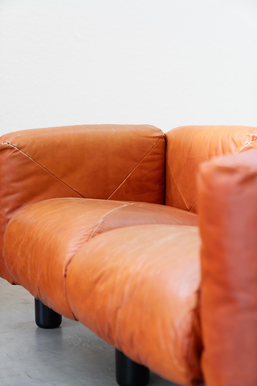 Italian Canapés et poufs en cuir orange Marius & Marius par Mario Marenco pour Arflex, 70 en vente