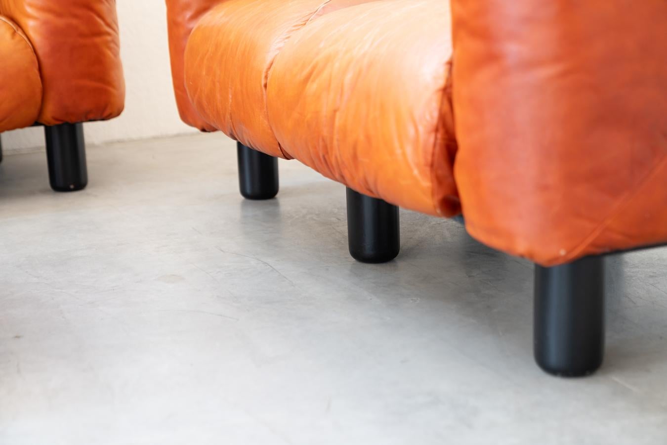 Late 20th Century Canapés et poufs en cuir orange Marius & Marius par Mario Marenco pour Arflex, 70 en vente
